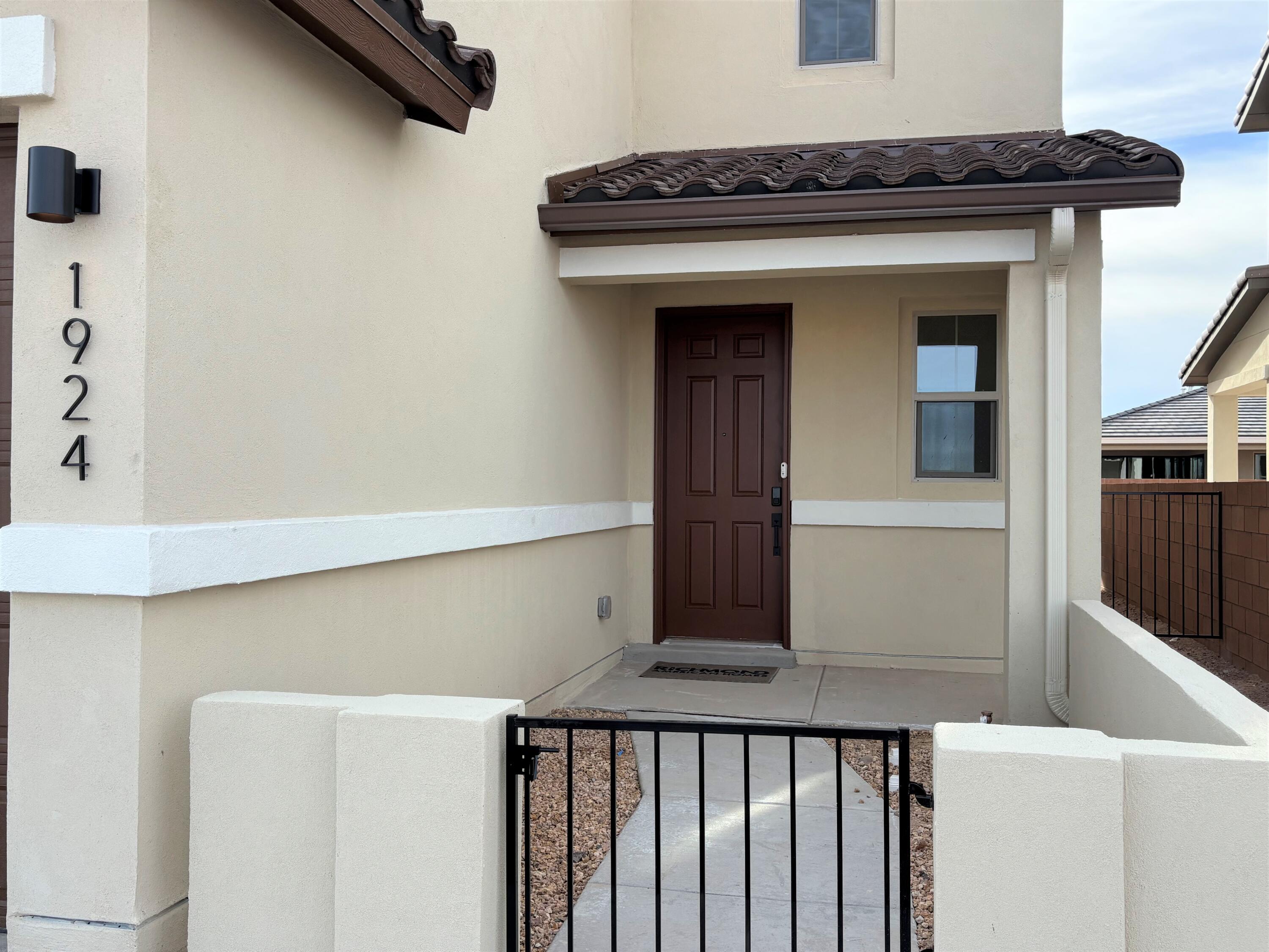 1924 Houser Avenue SE