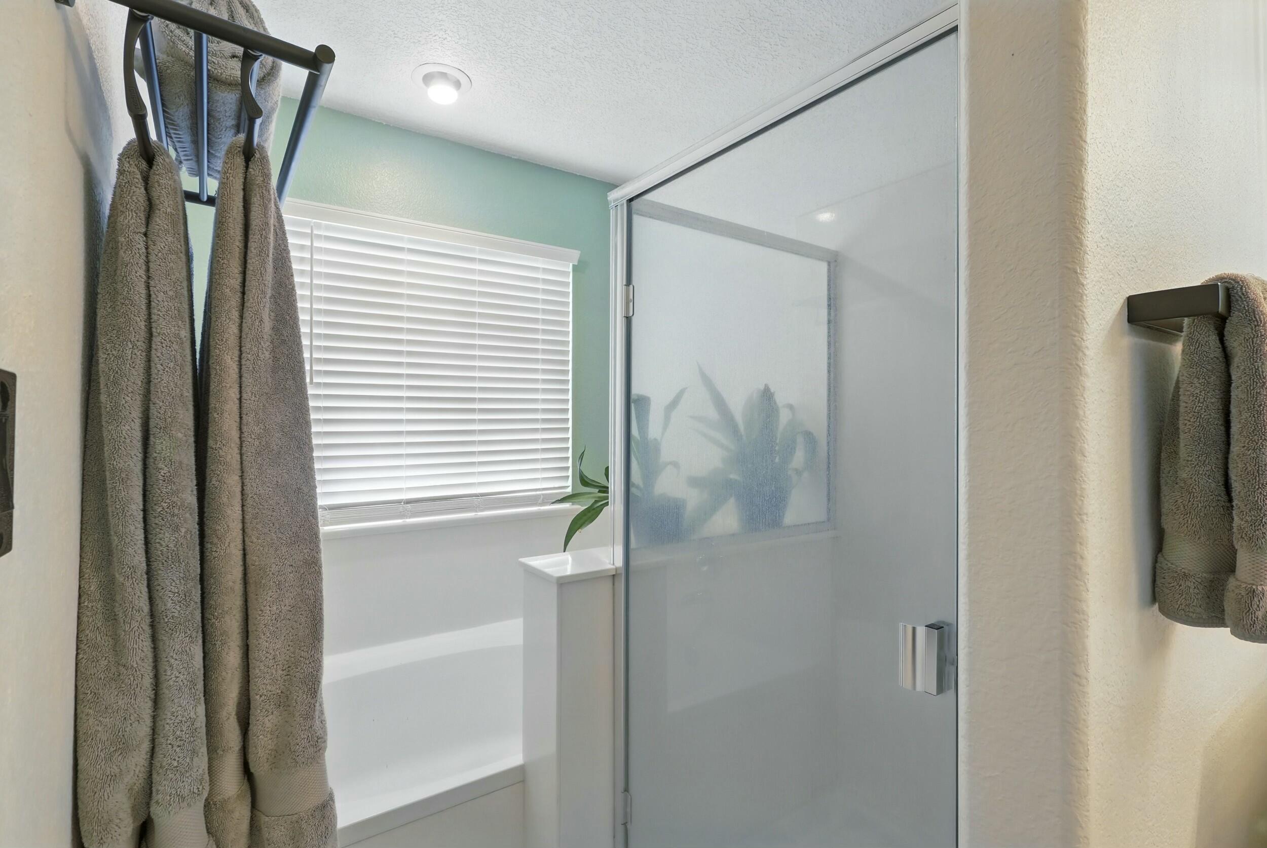 9335 Drolet Drive, Albuquerque, New Mexico image 14