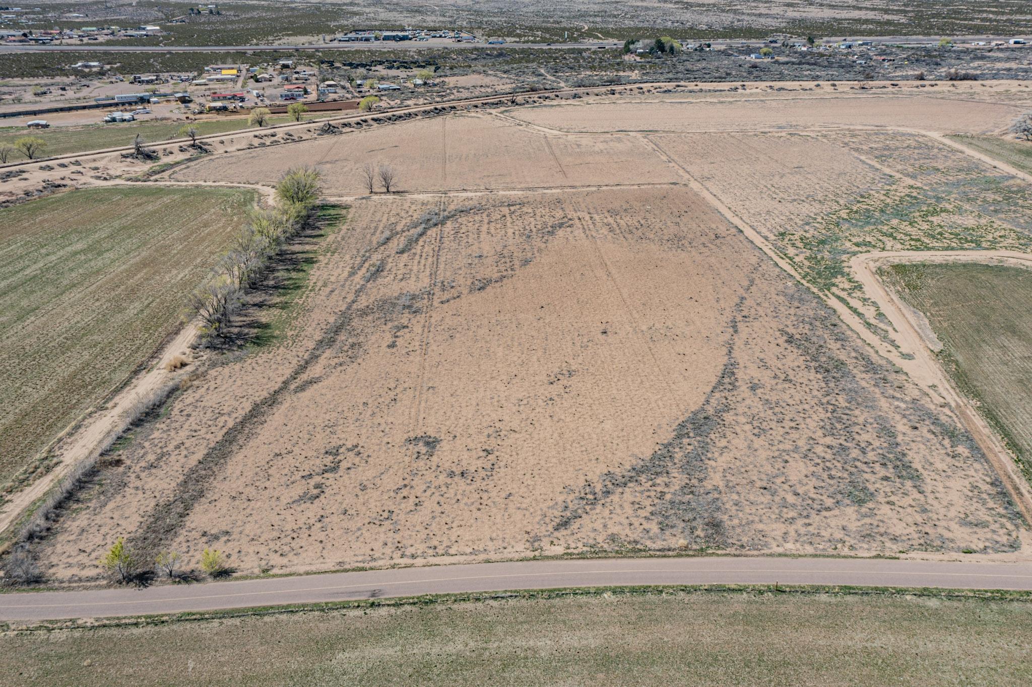 Olive Lane, Lemitar, New Mexico image 13