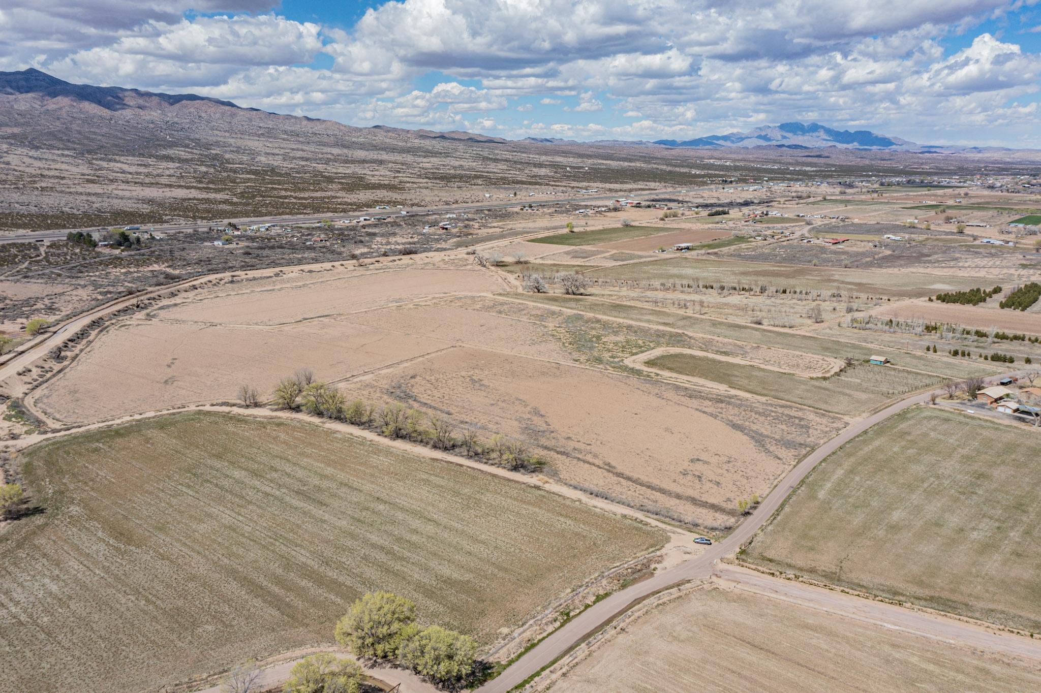 Olive Lane, Lemitar, New Mexico image 15