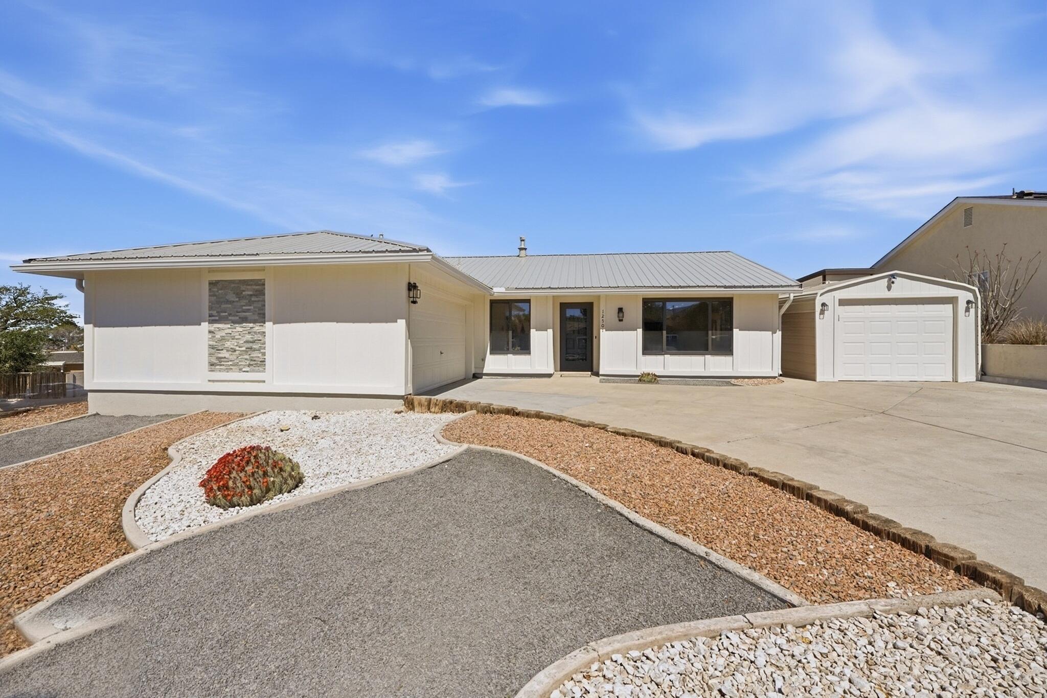 12501 Iroquois Place NE