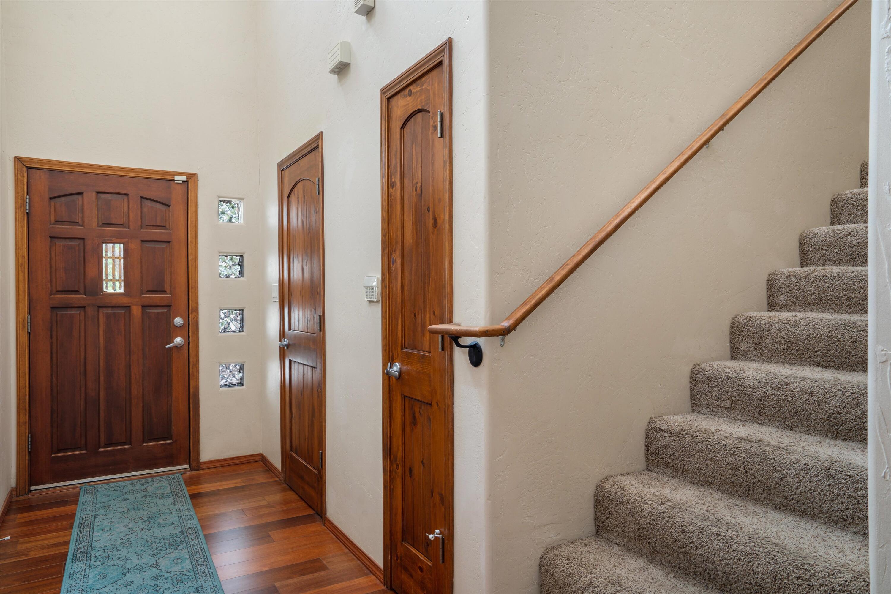 512 Alcalde Place SW