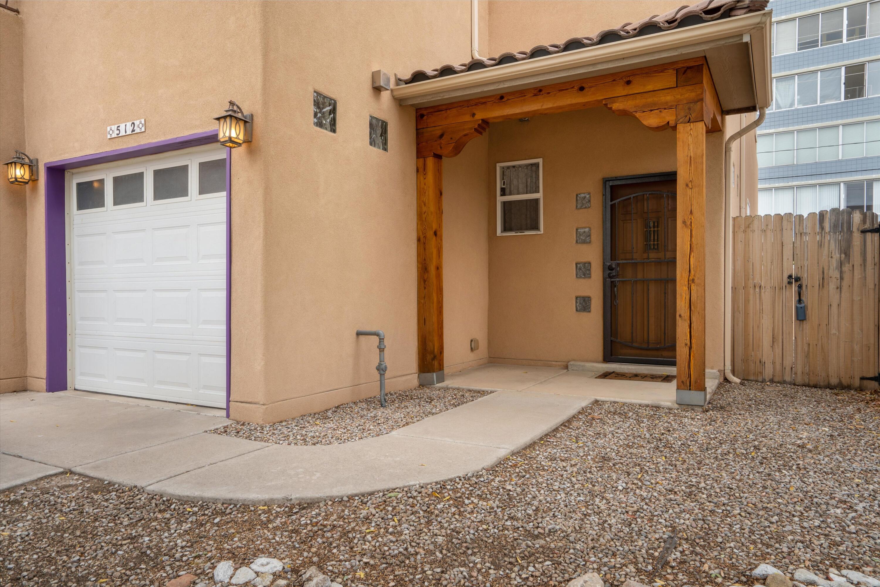 512 Alcalde Place SW