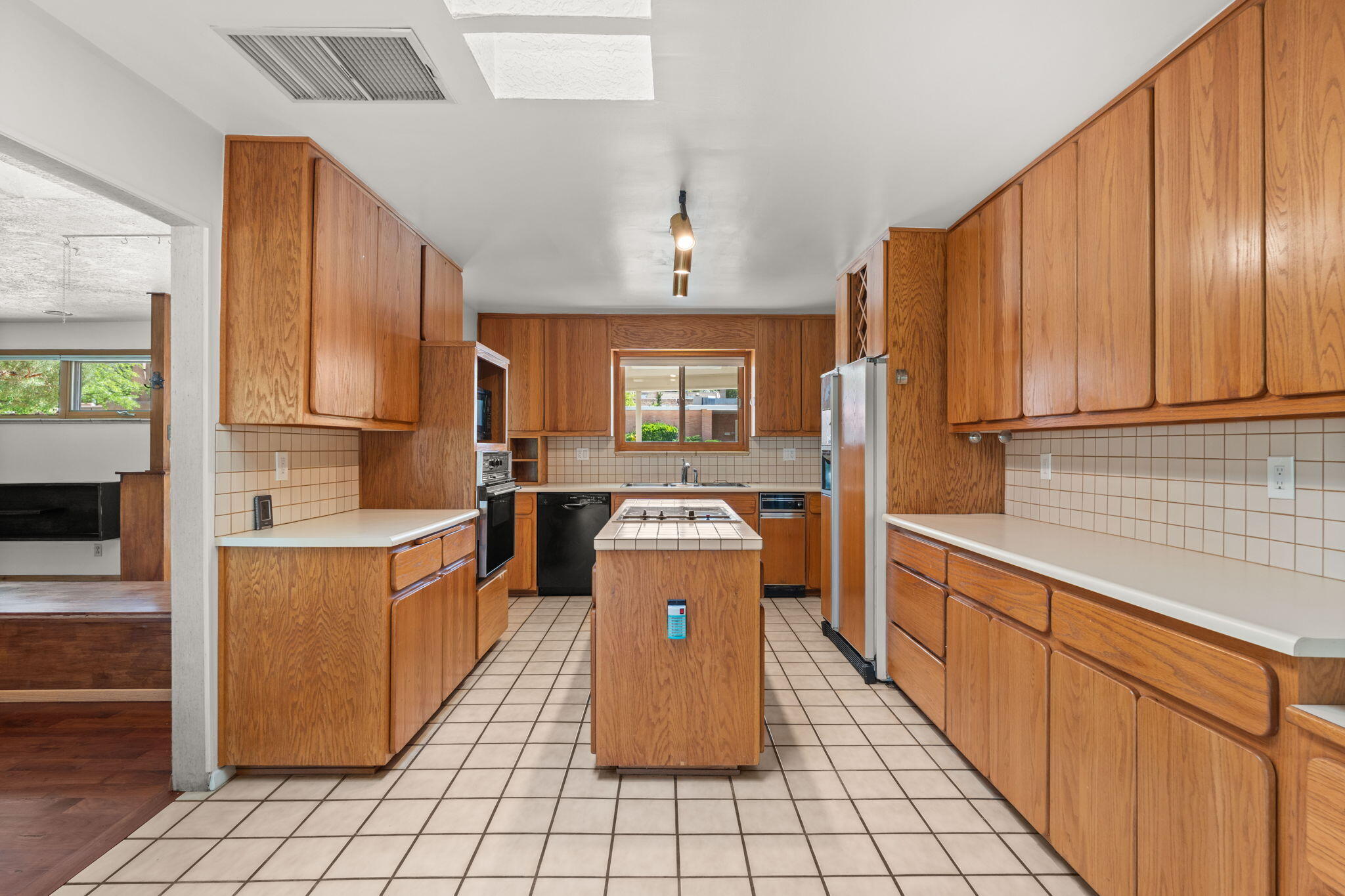 904 Idlewilde Lane, Albuquerque, New Mexico image 13