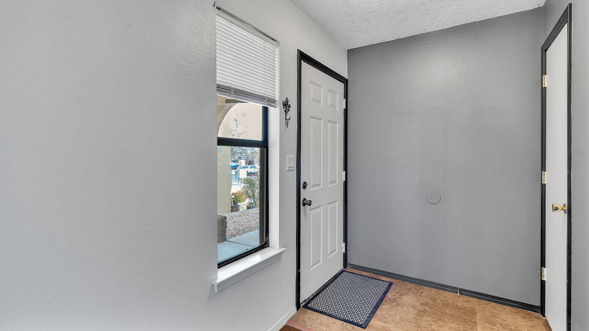 6929 Cleghorn Road, Albuquerque, New Mexico image 5