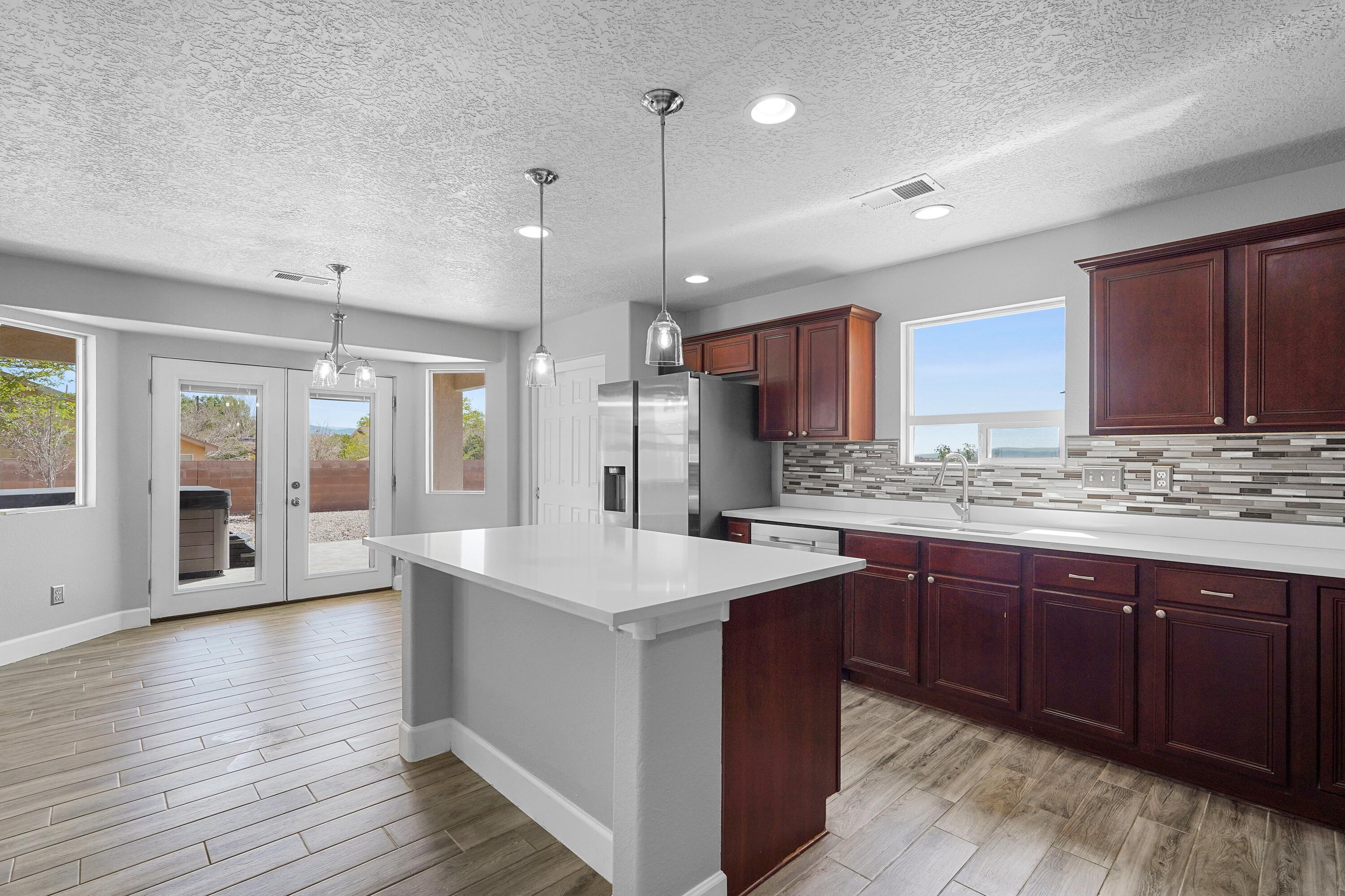 760 Rain Lily Road, Los Lunas, New Mexico image 9