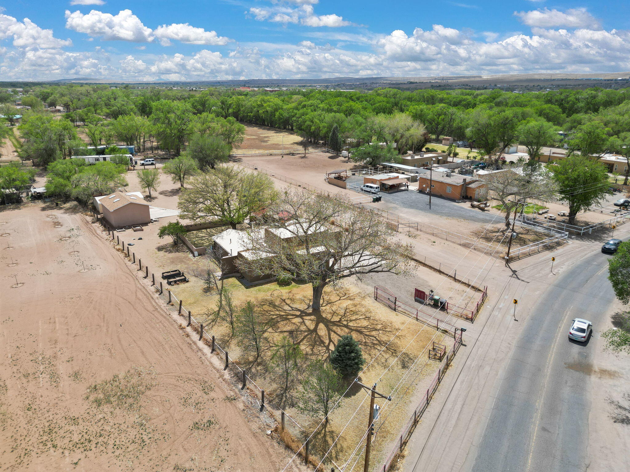 2918 Blake Road, Albuquerque, New Mexico image 38