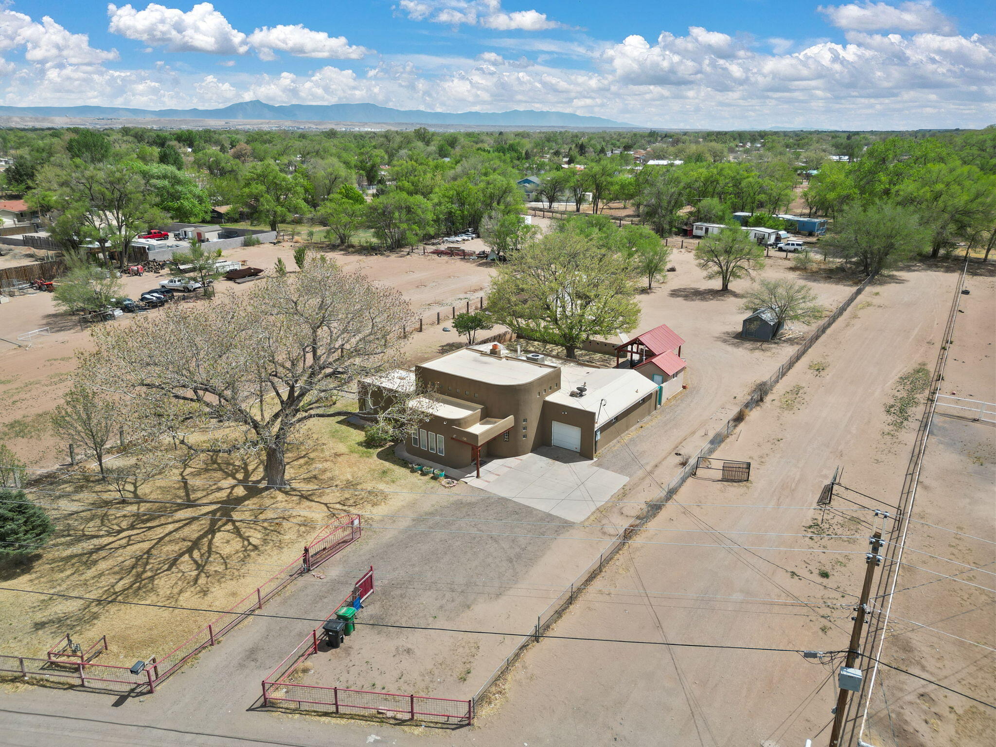 2918 Blake Road, Albuquerque, New Mexico image 35