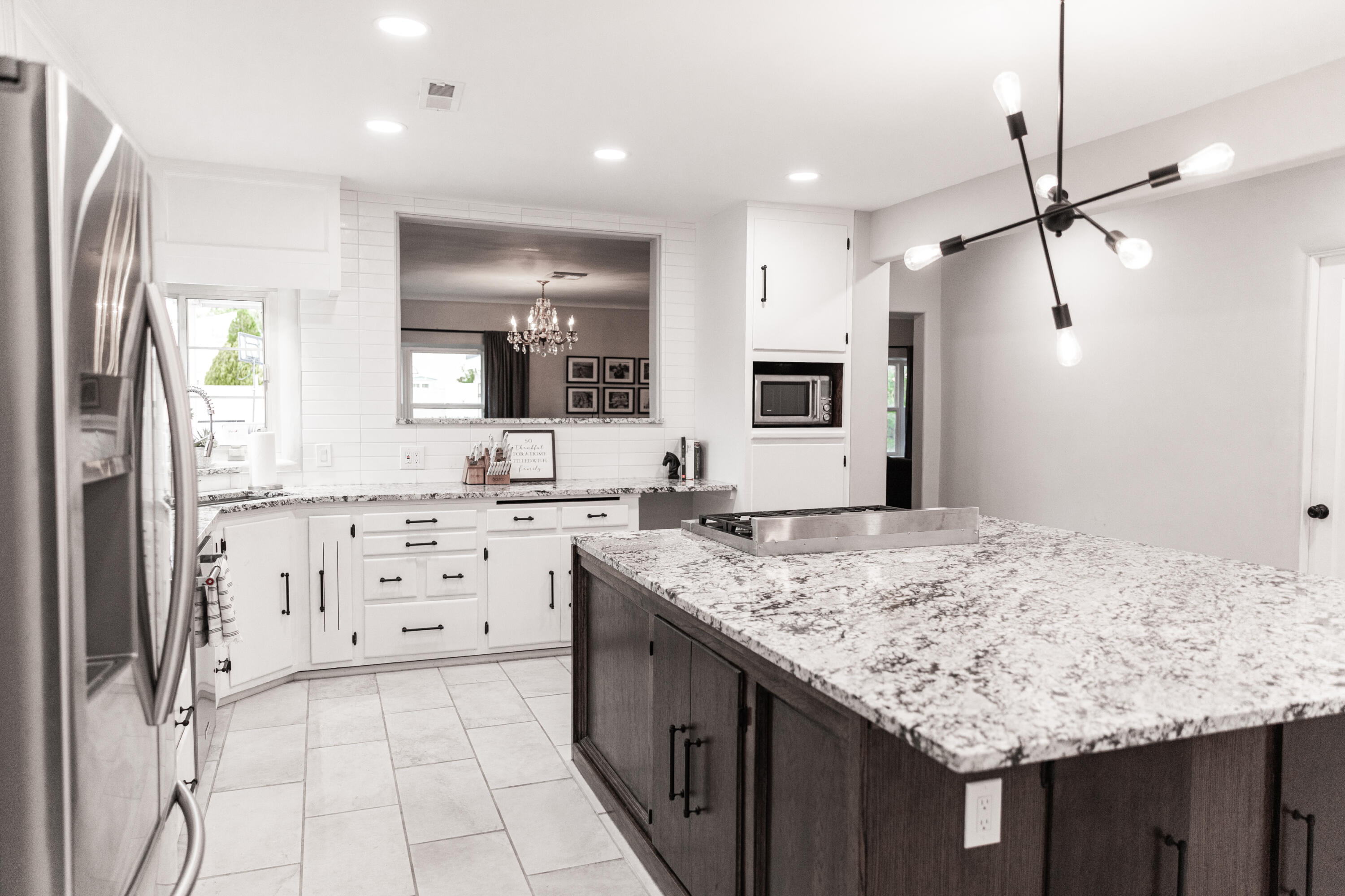 Photo 9 of 74 of 1317 Los Arboles Avenue NW house
