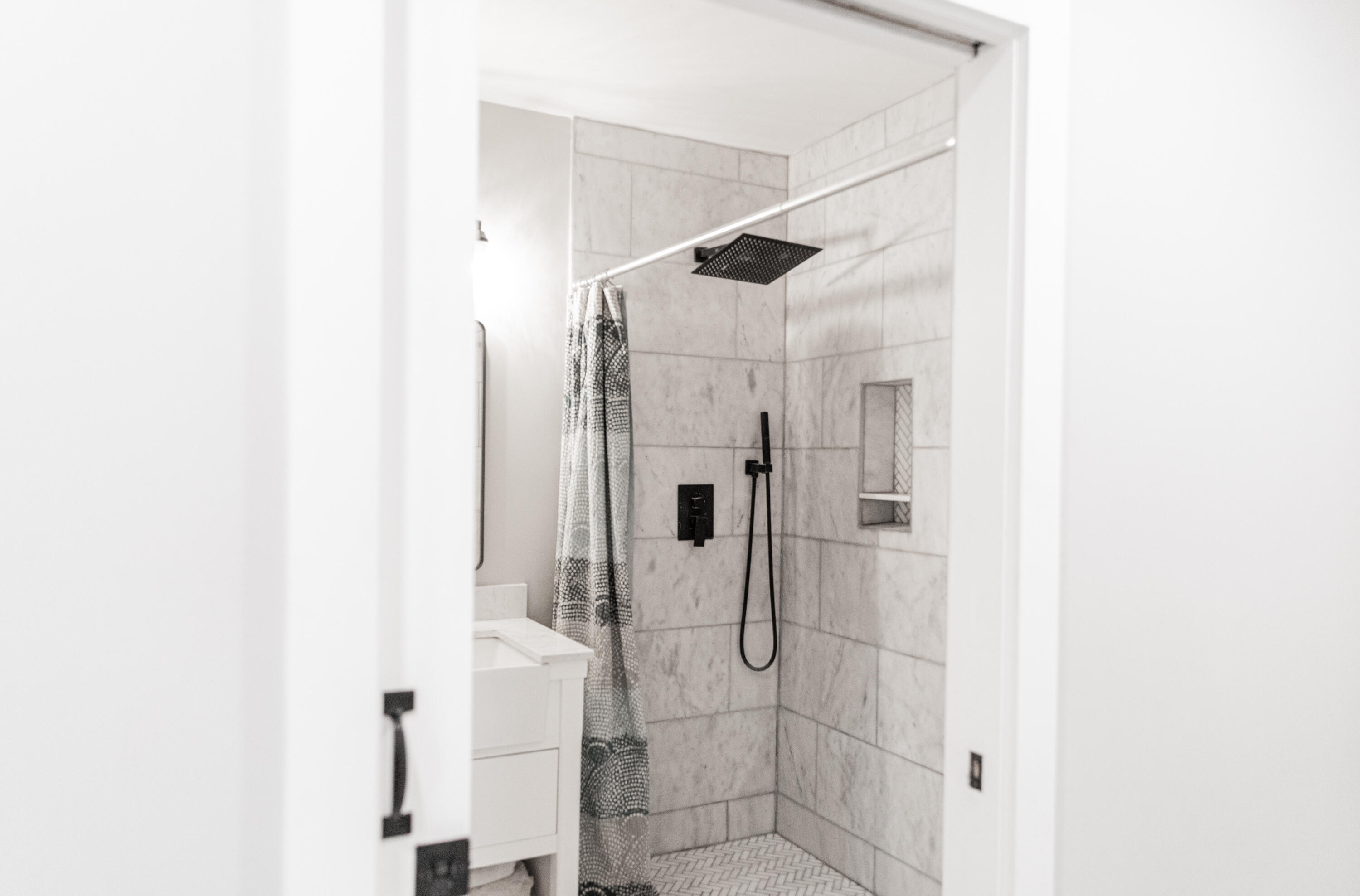 Photo 50 of 74 of 1317 Los Arboles Avenue NW house
