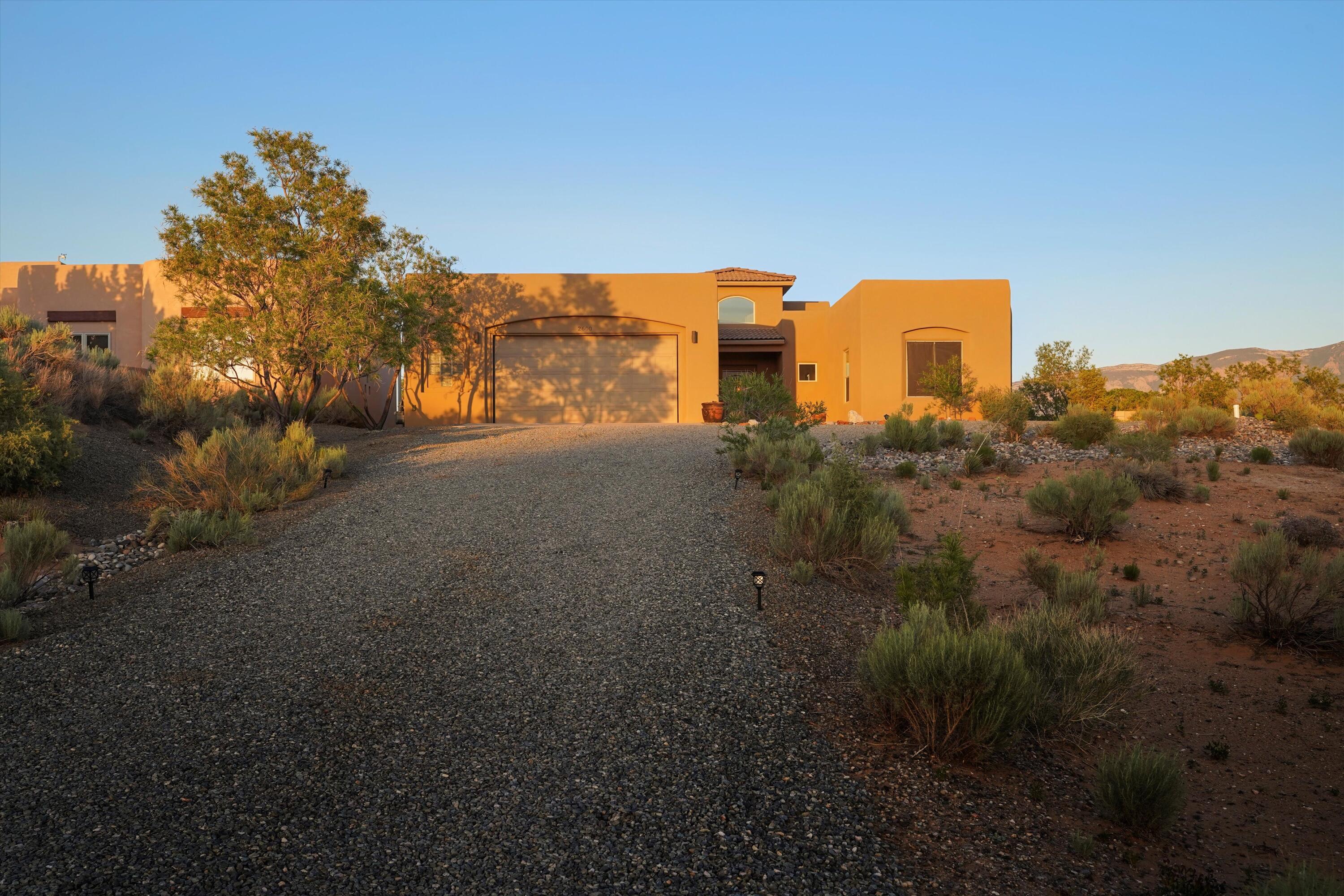 2600 Campeche Road, Rio Rancho, New Mexico image 1