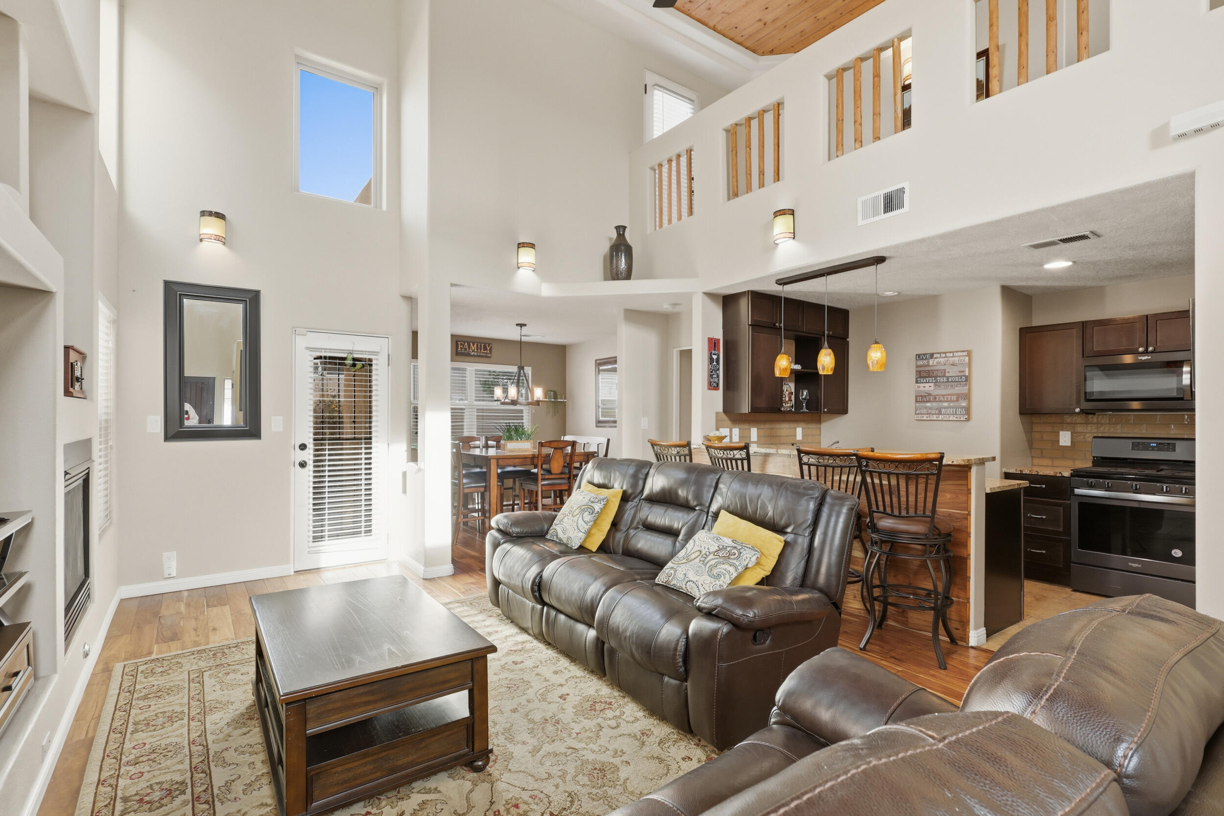 3615 Yipee Calle Court NW