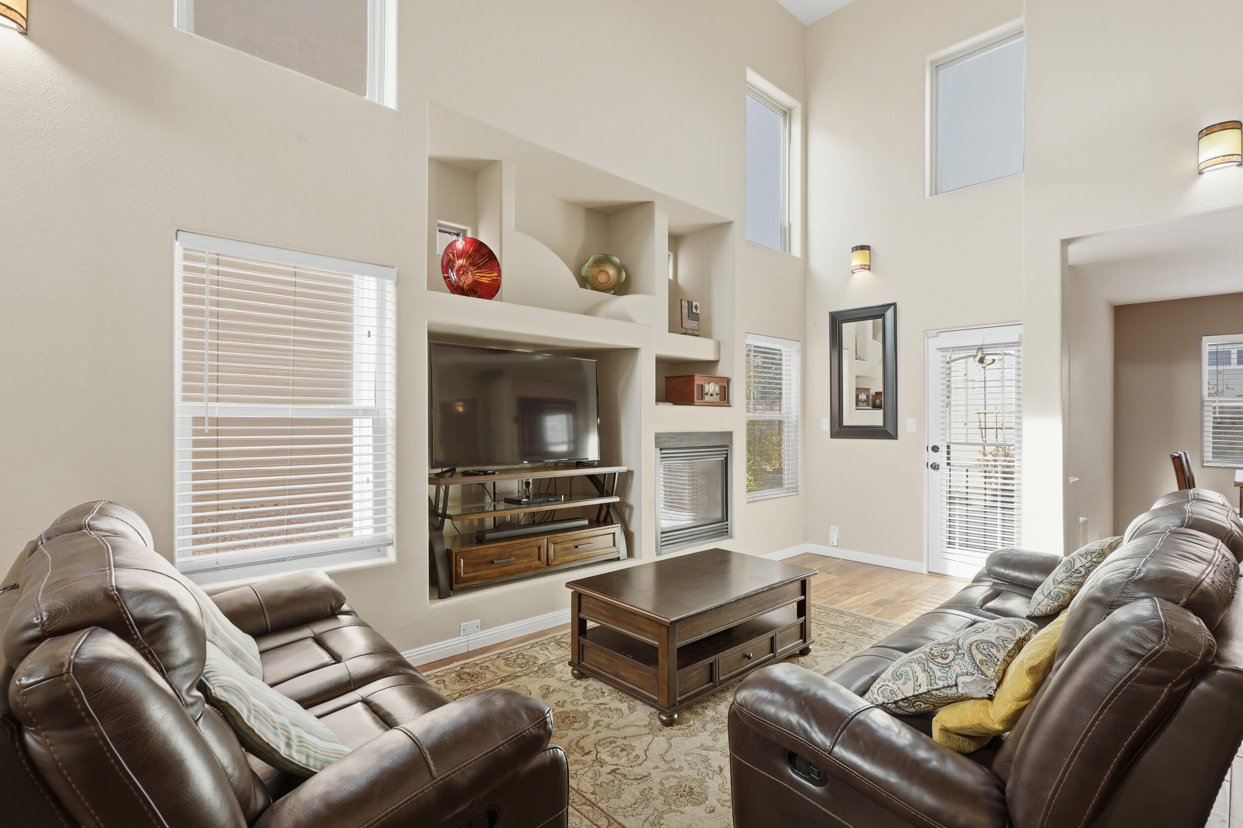 3615 Yipee Calle Court NW