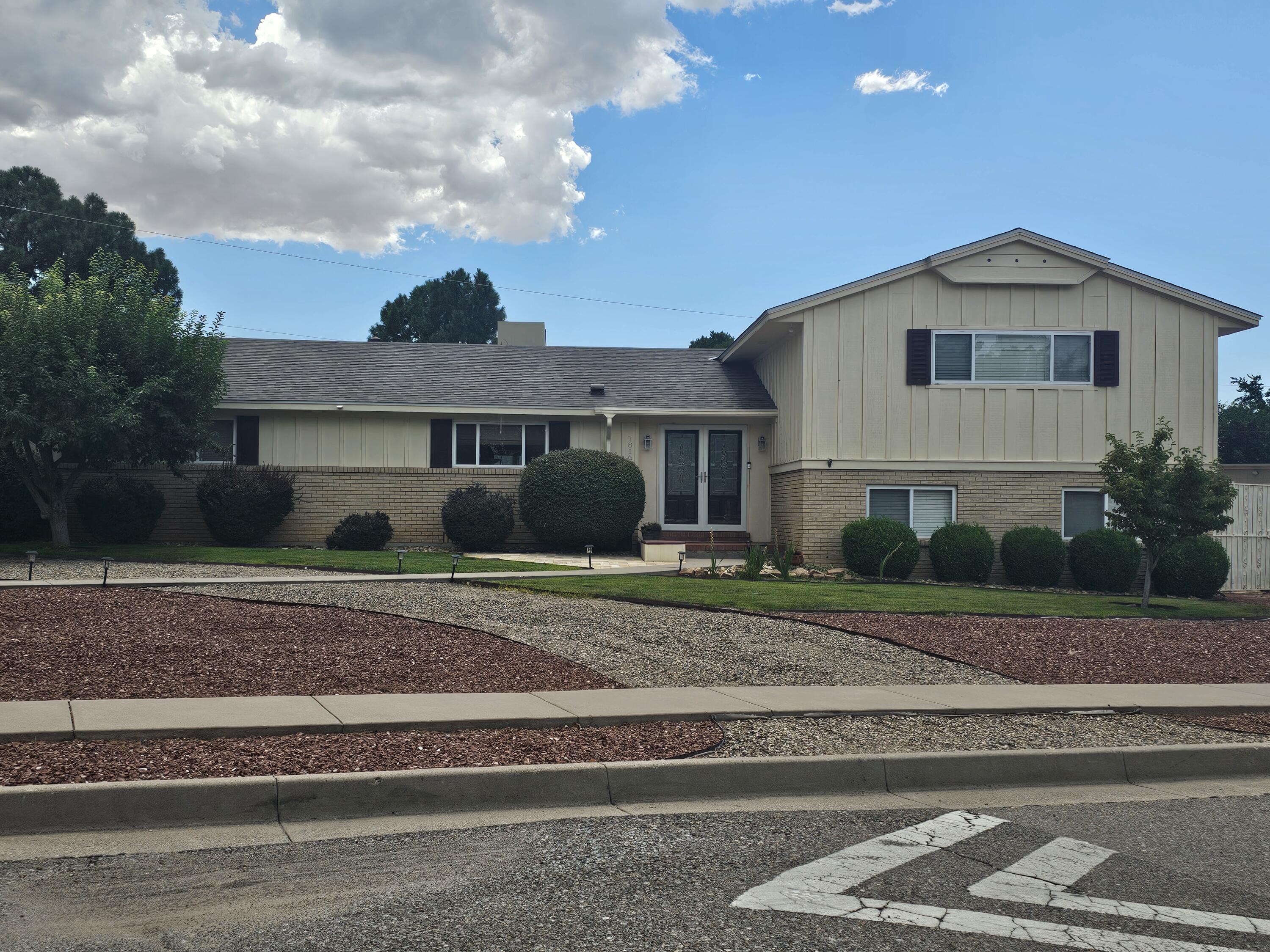 View Albuquerque, NM 87110 house