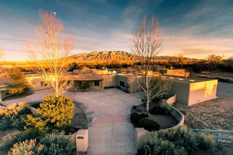 Photo of 11 KOONTZ Road, Corrales, NM 87048 (MLS # 1090025)