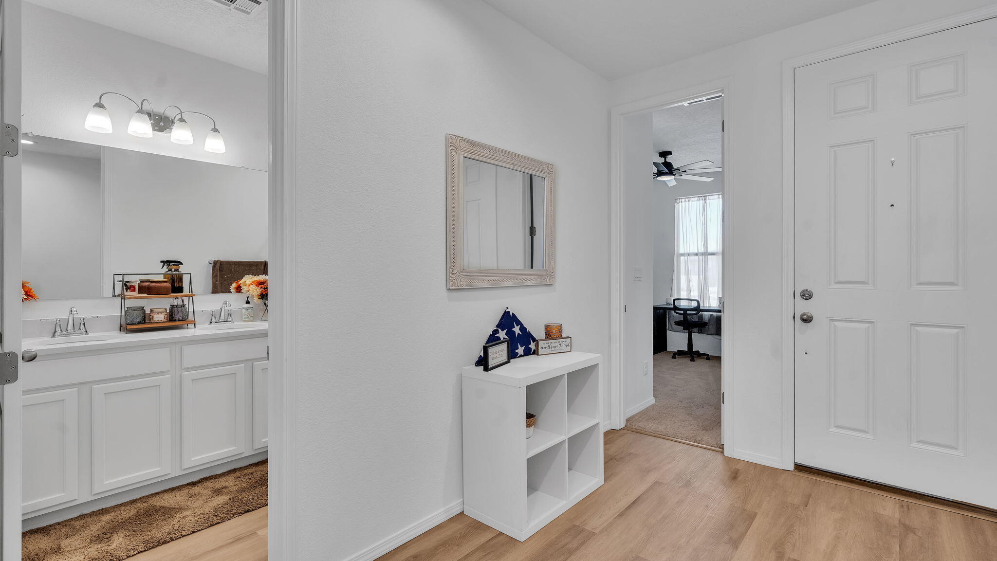 1371 Vallecito Court NW