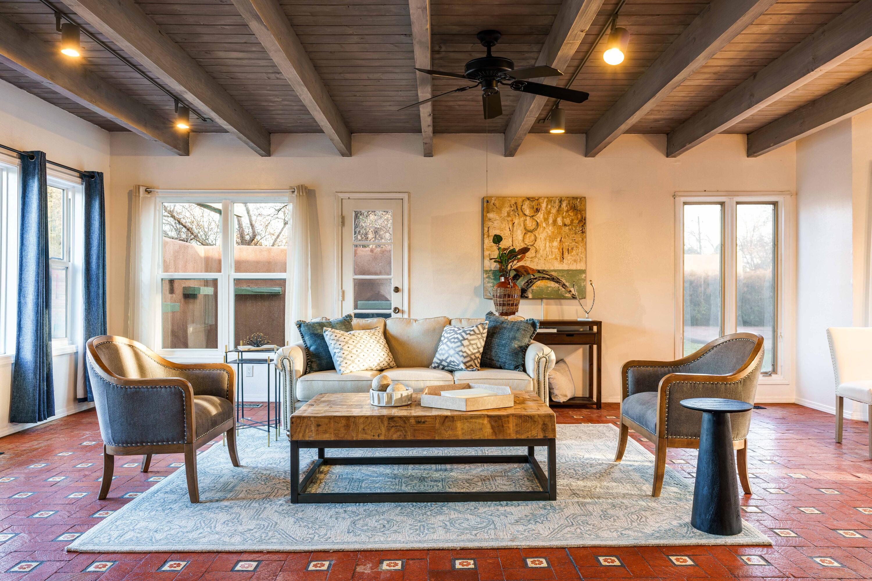 4000 Ivy Lawn Court NW