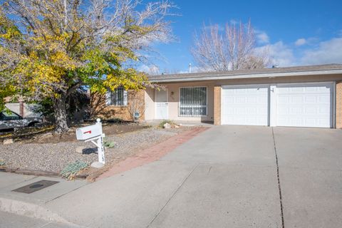 Photo of 13505 Auburn Avenue NE, Albuquerque, NM 87112 (MLS # 1095546)