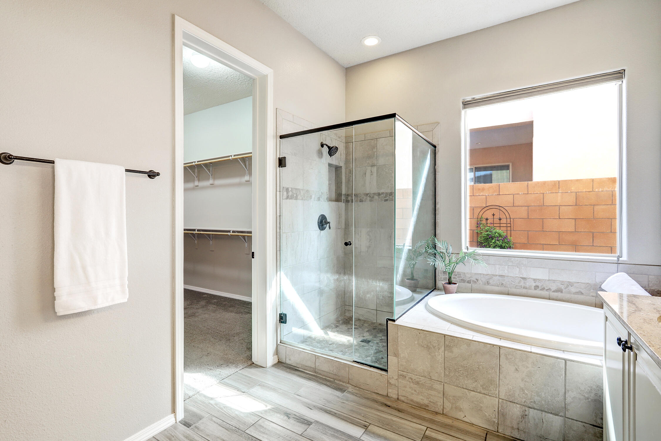 843 Mesa Roja Trail, Rio Rancho, New Mexico image 13