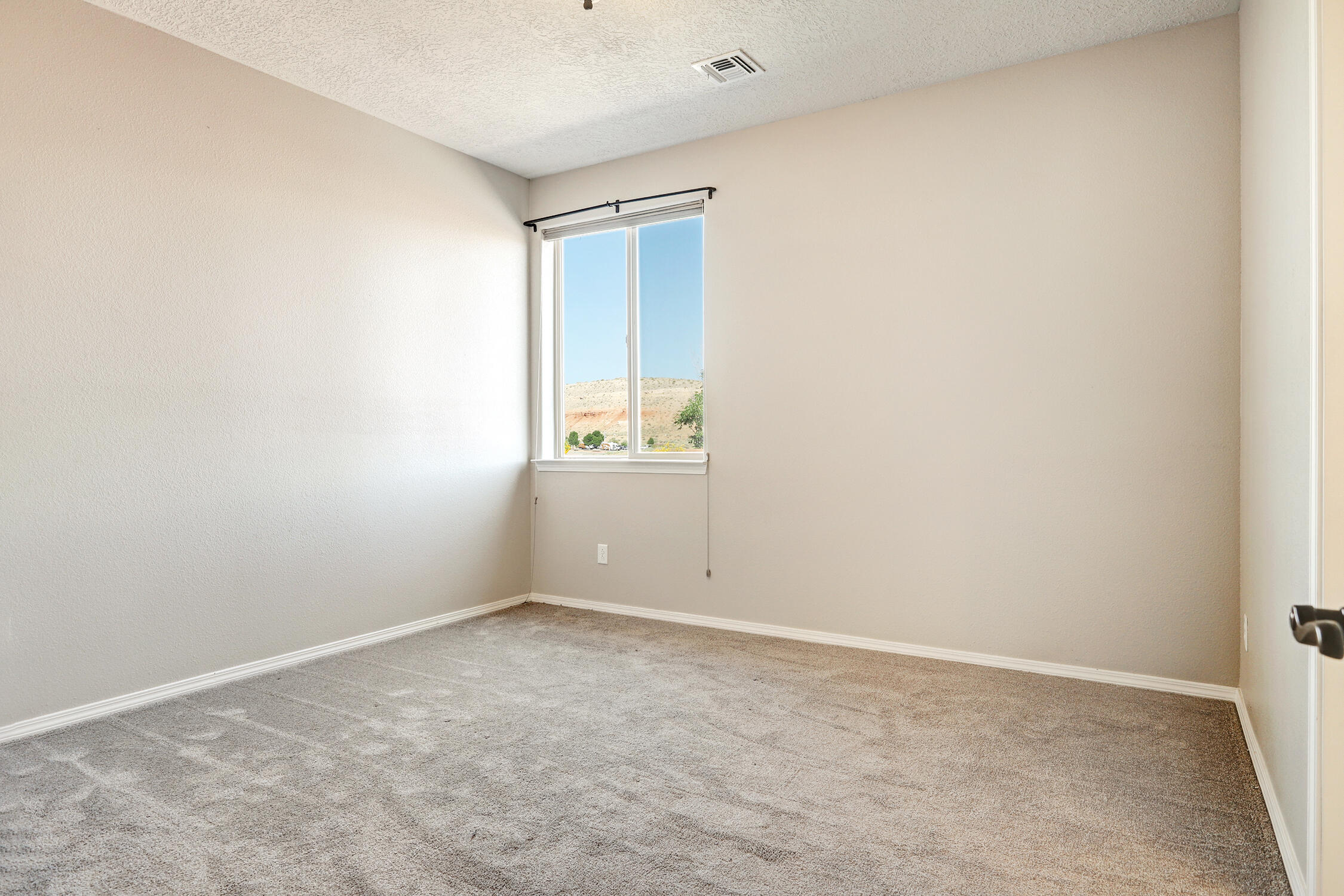 843 Mesa Roja Trail, Rio Rancho, New Mexico image 32