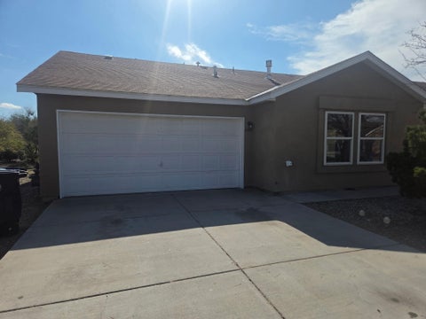 Photo of 5748 Pinon Altos Road NW, Albuquerque, NM 87114 (MLS # 1113051)