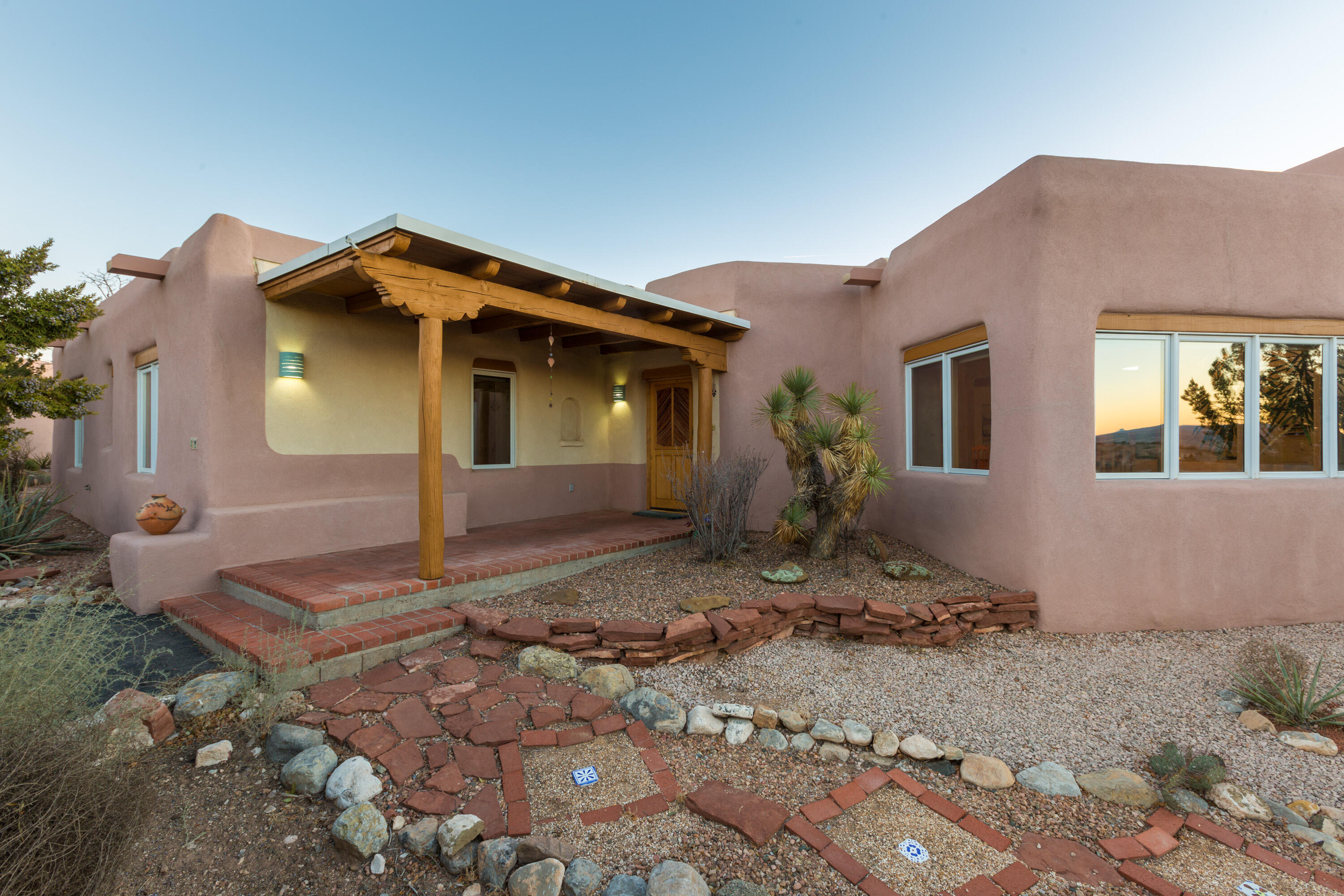 56 Calle Chamisa, Placitas, New Mexico image 11