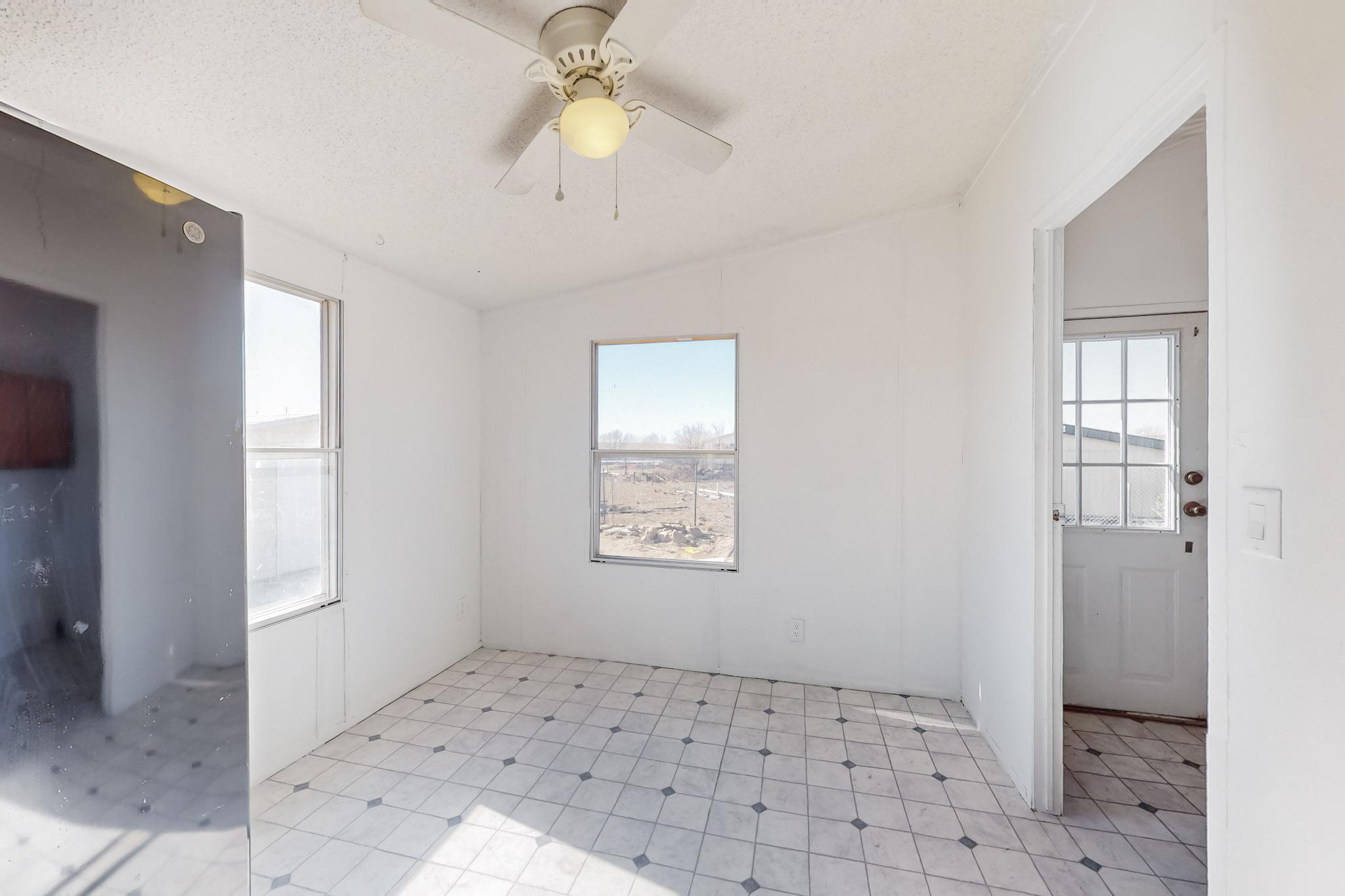 14 Mission Park Loop, Los Lunas, New Mexico image 11