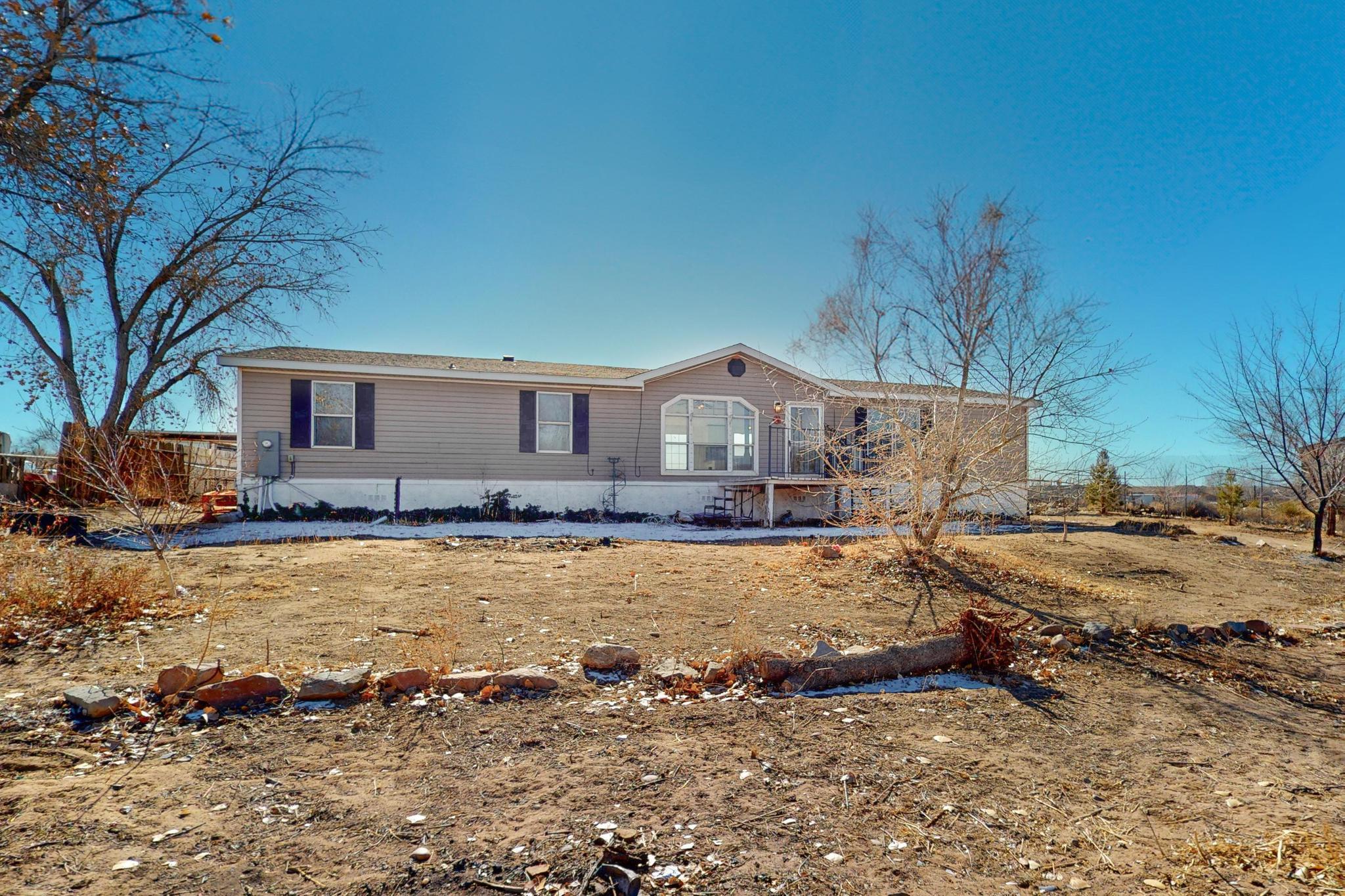 14 Mission Park Loop, Los Lunas, New Mexico image 1