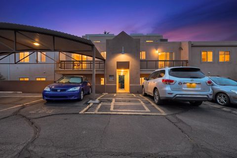 Condo For Sale - 13266 Candelaria Road<br/> Albuquerque, NM 87112