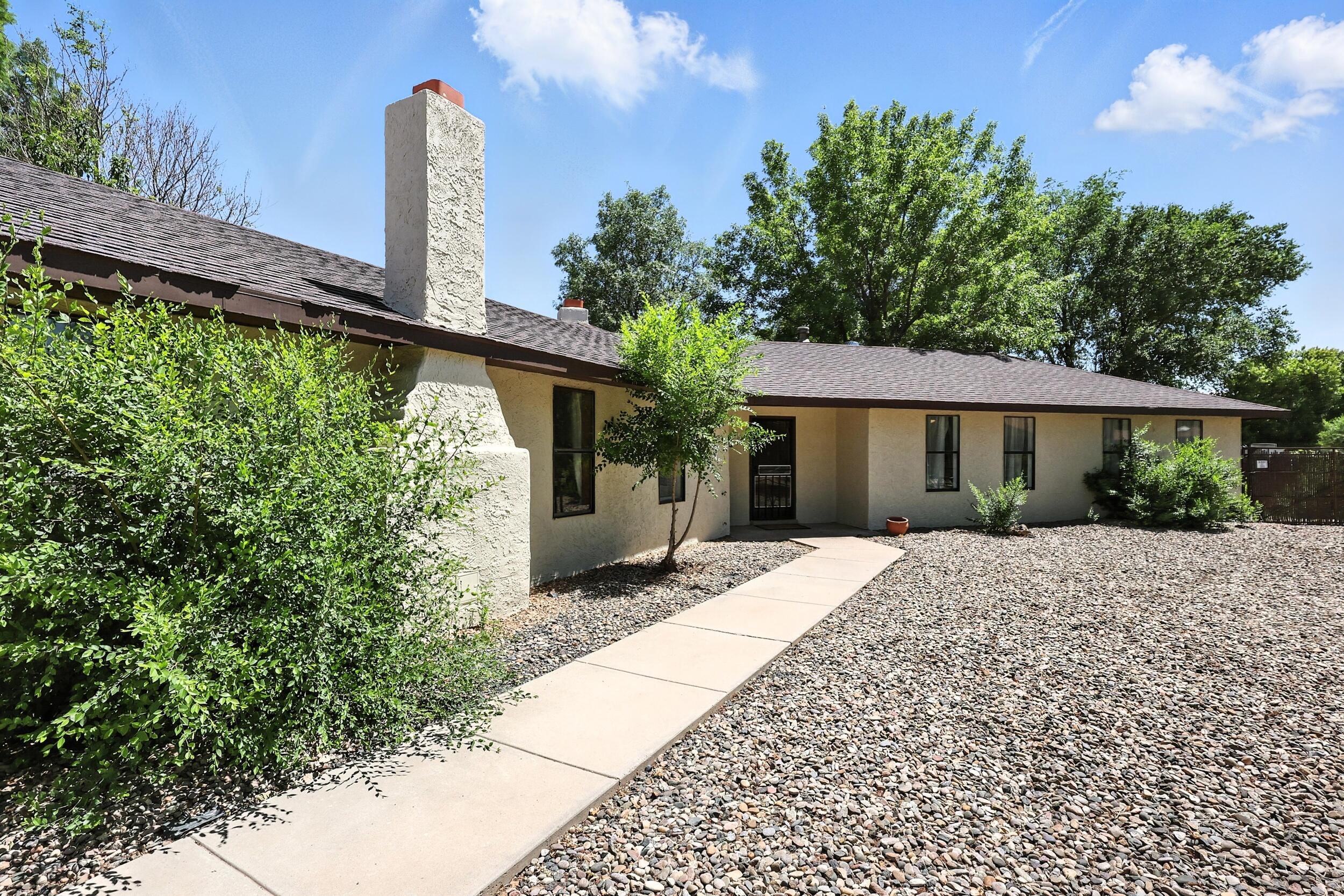 6 SHADY Lane