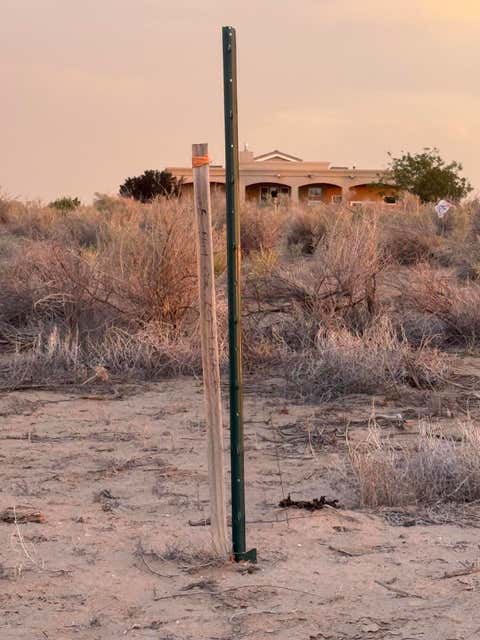 Photo of 1872 Alif Road NE, Rio Rancho, NM 87144 (MLS # 1108815)