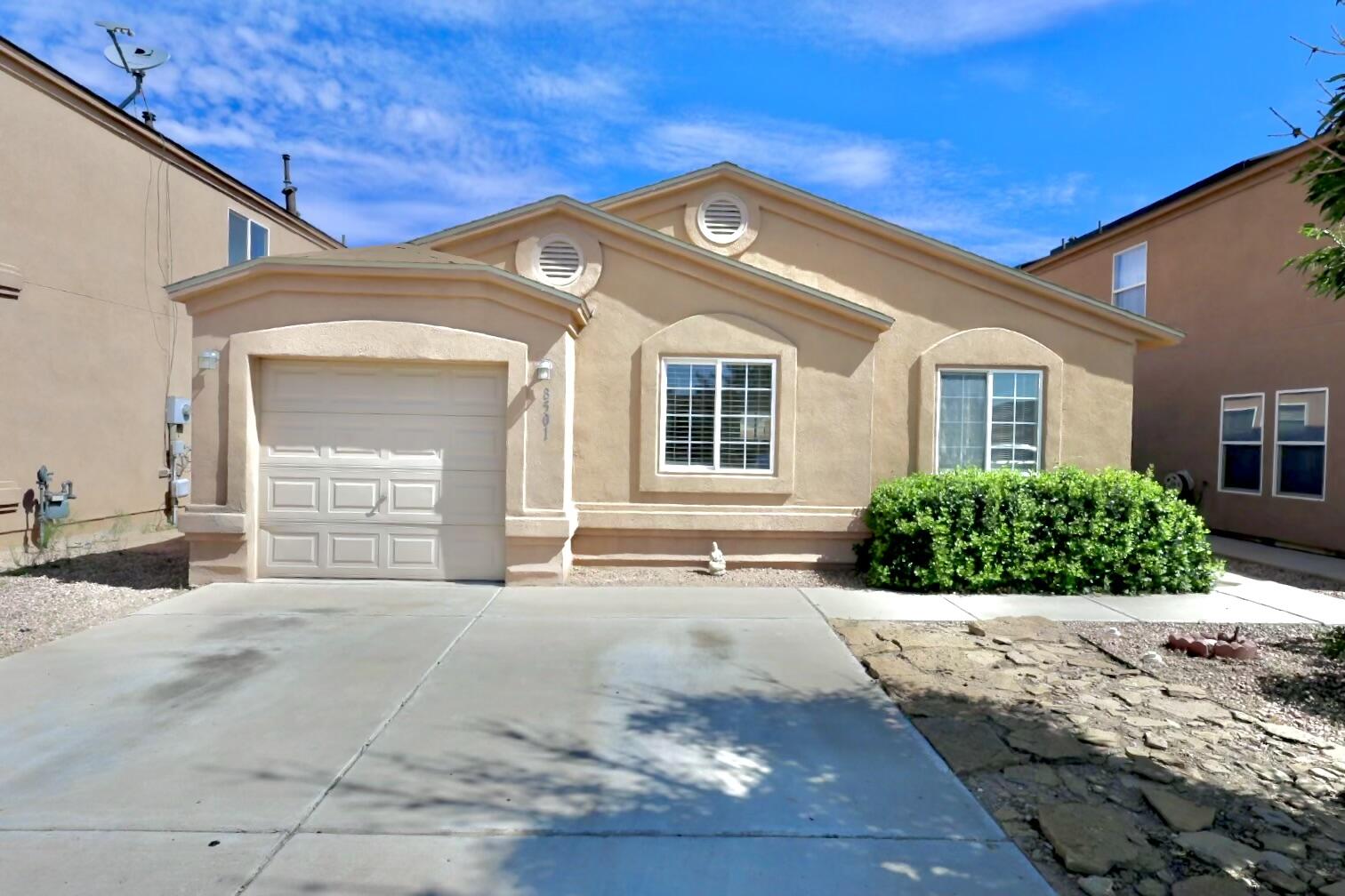 View Albuquerque, NM 87121 house