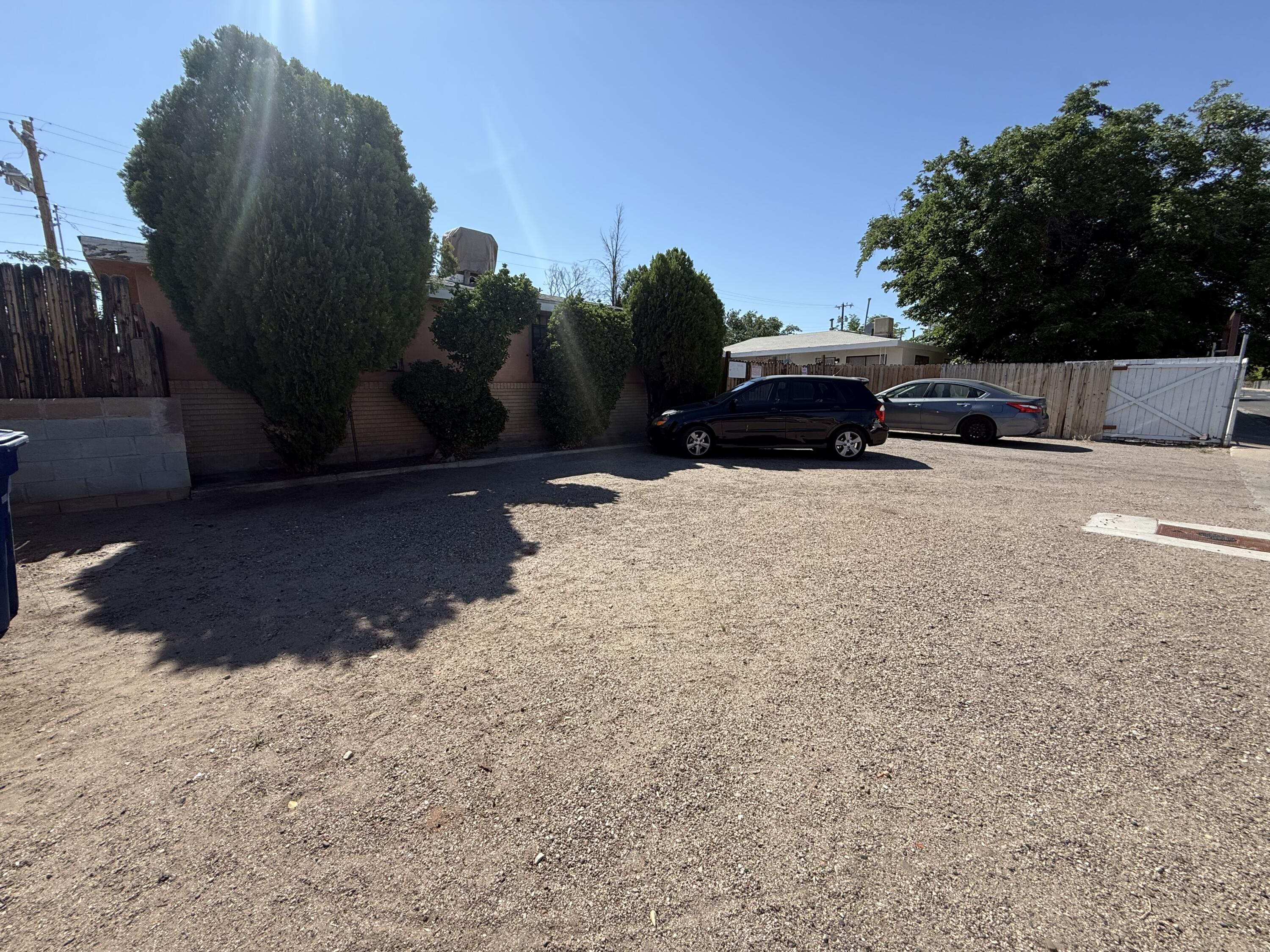 Photo 1 of 13 — 520 Kentucky Street SE, Albuquerque, NM 87108