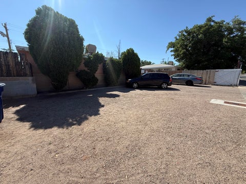 Multifamily For Sale - 520 Kentucky Street<br/> Bernalillo County, Albuquerque, NM 87108