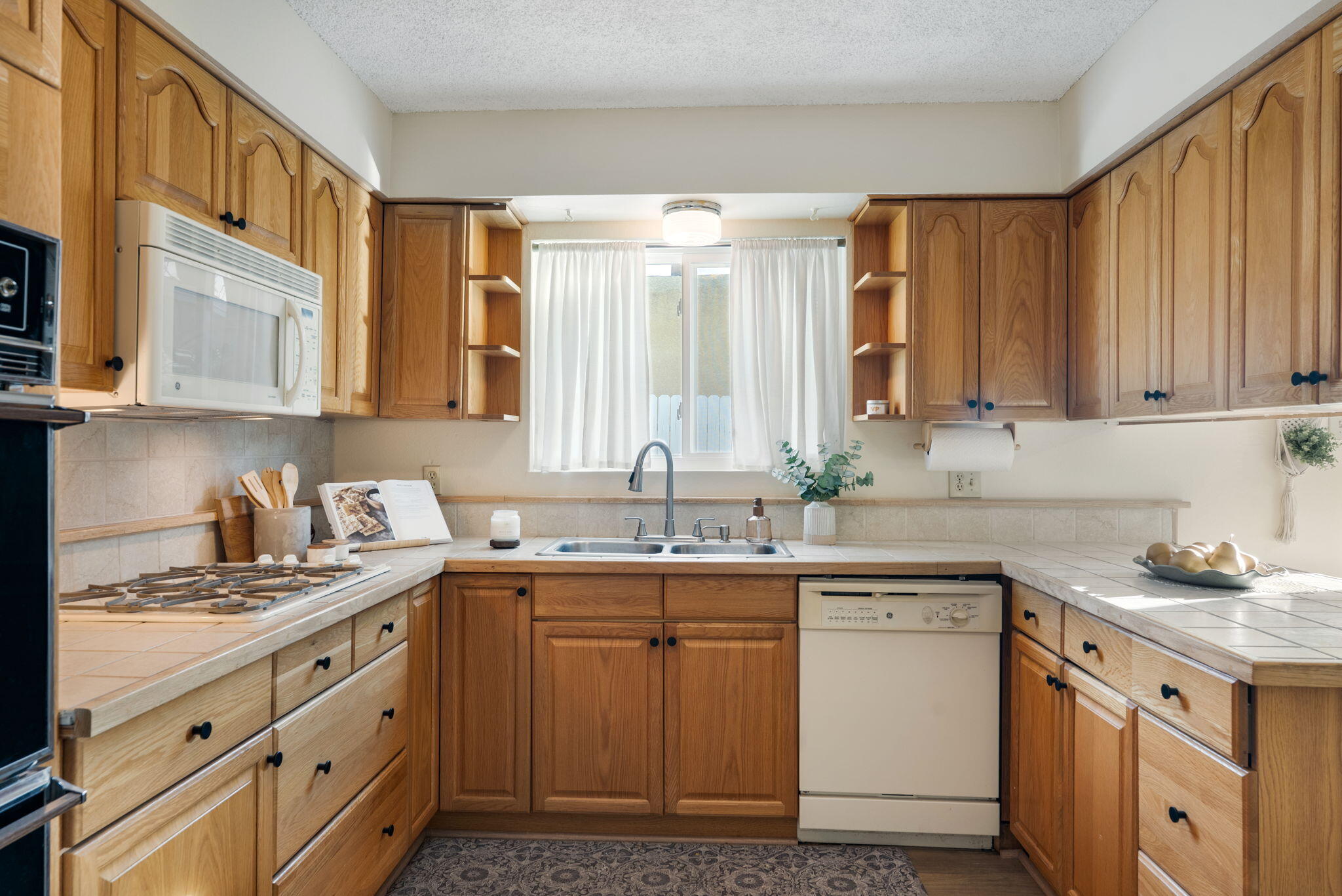 1701 Vassar Drive SE