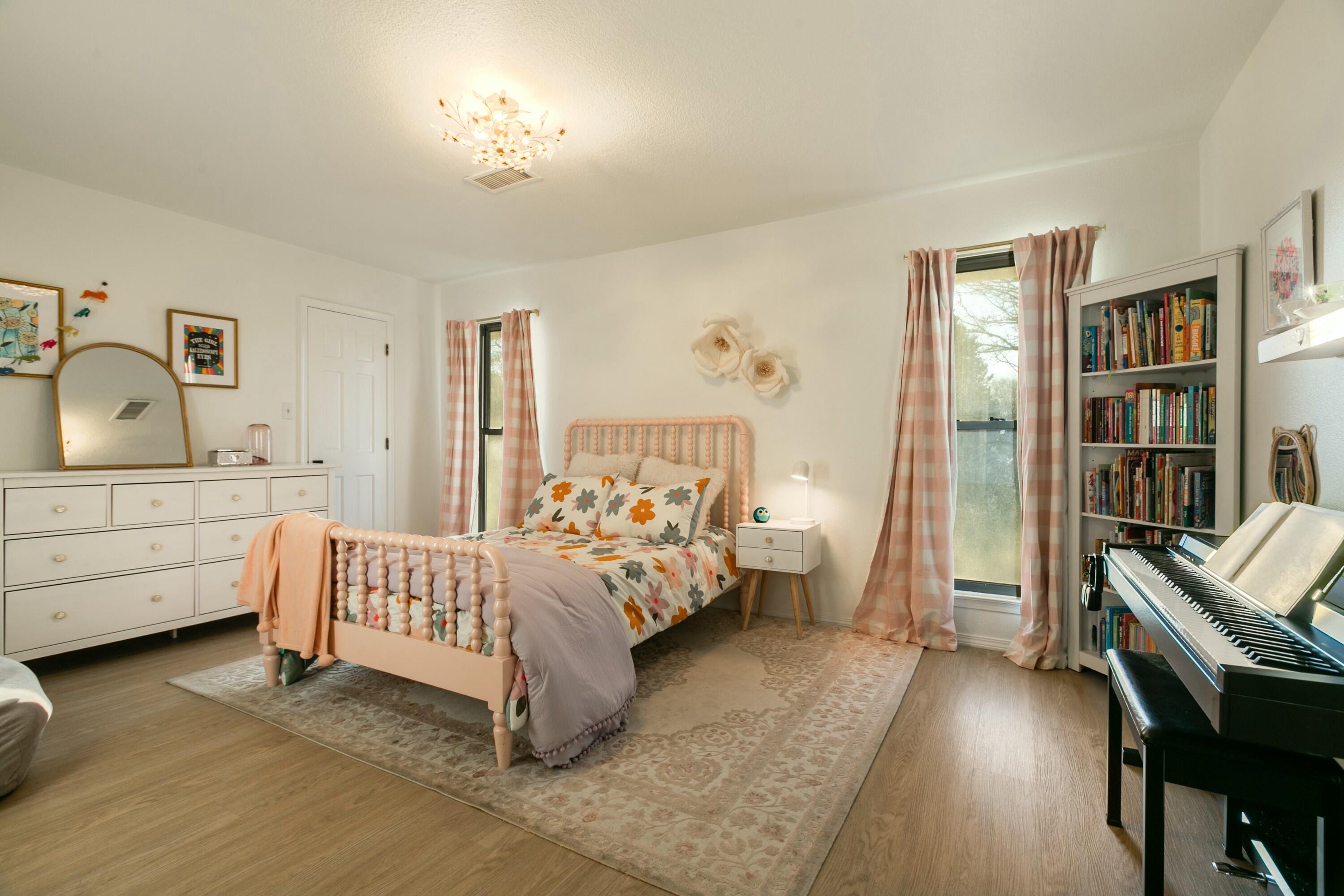 6505 Caballero Parkway, Los Ranchos, New Mexico image 36