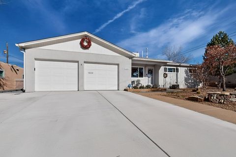 Photo of 11601 Baldwin Avenue NE, Albuquerque, NM 87112 (MLS # 1095193)