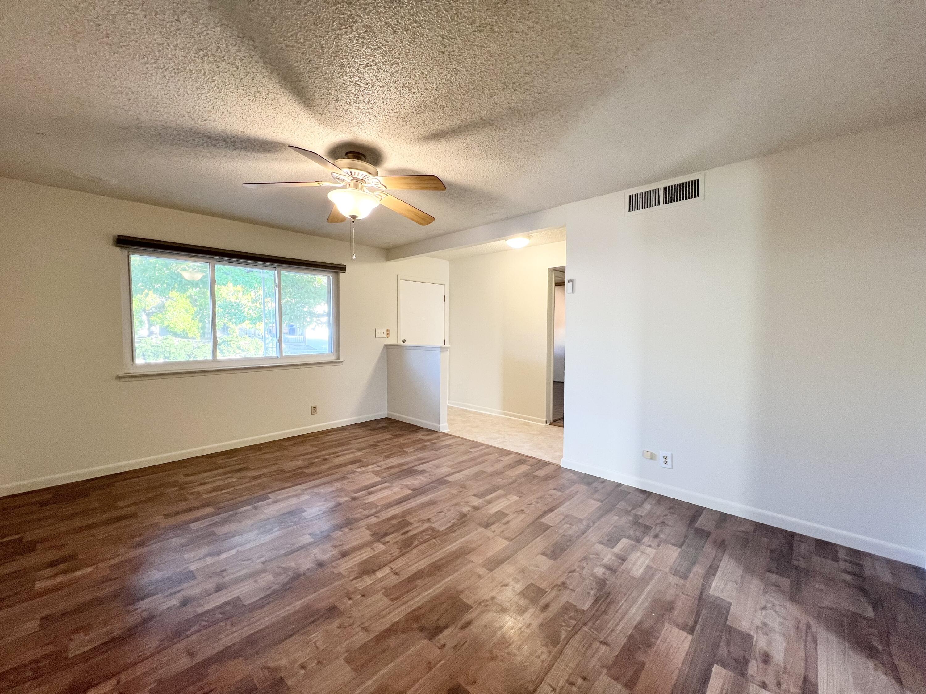 805 La Charles Drive, Albuquerque, New Mexico image 3