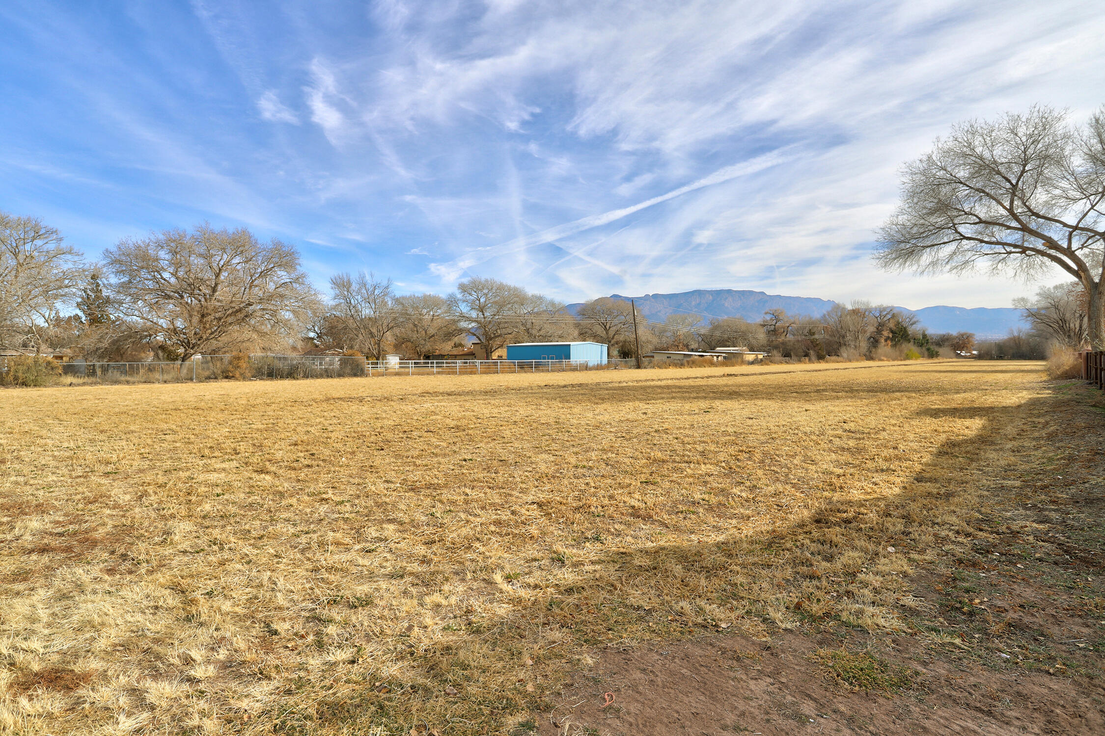 10119 Guadalupe Trail NW