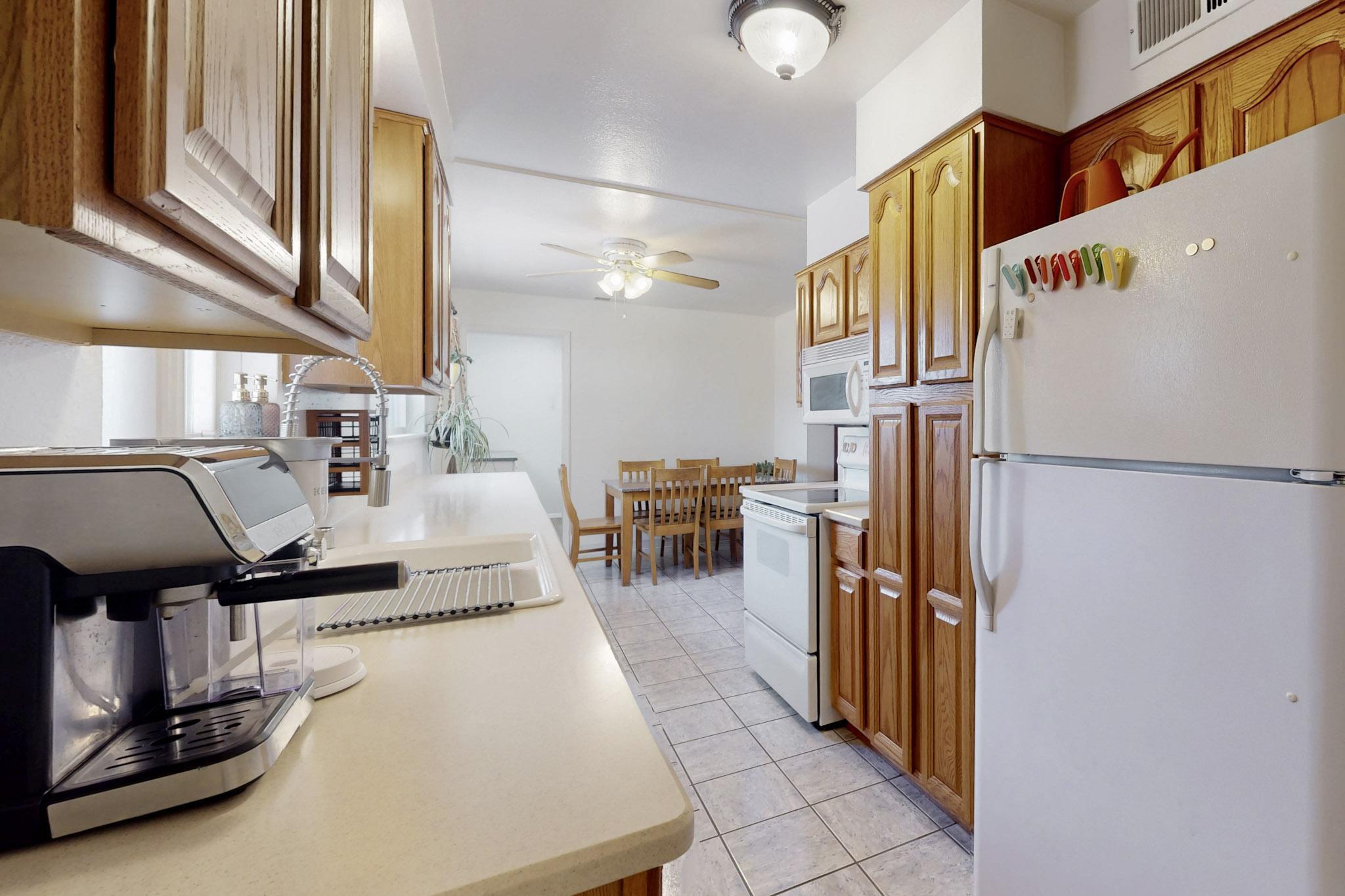 804 Grace Street, Albuquerque, New Mexico image 16
