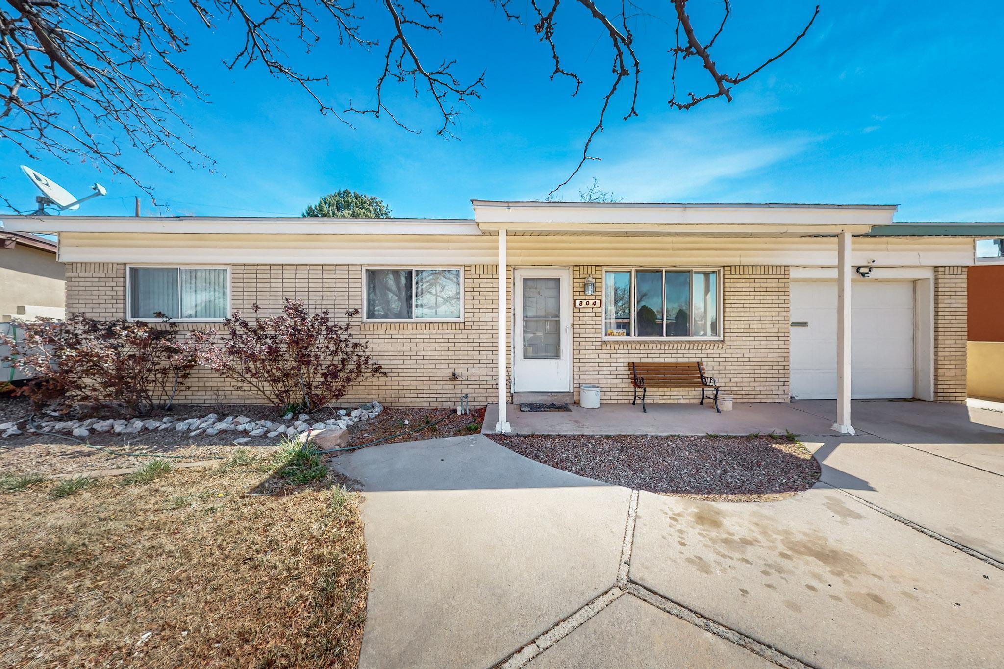 804 Grace Street, Albuquerque, New Mexico image 2