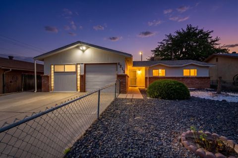 Homes For Sale - 6213 Avenida La Costa<br/> Bernalillo County, Albuquerque, NM 87109