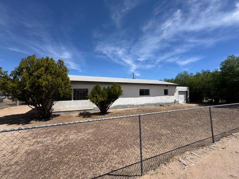 319 Homeland Road NW Albuquerque NM 87114