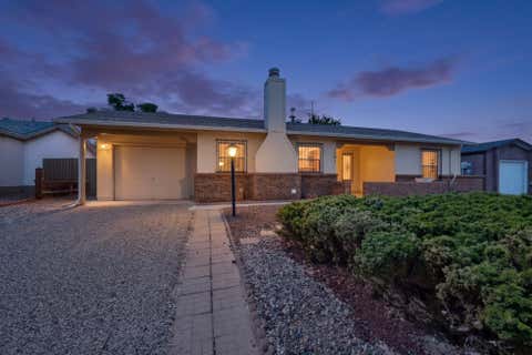 Homes For Sale - 1591 Bunker Hill Court<br/> Rio Rancho, NM 87124