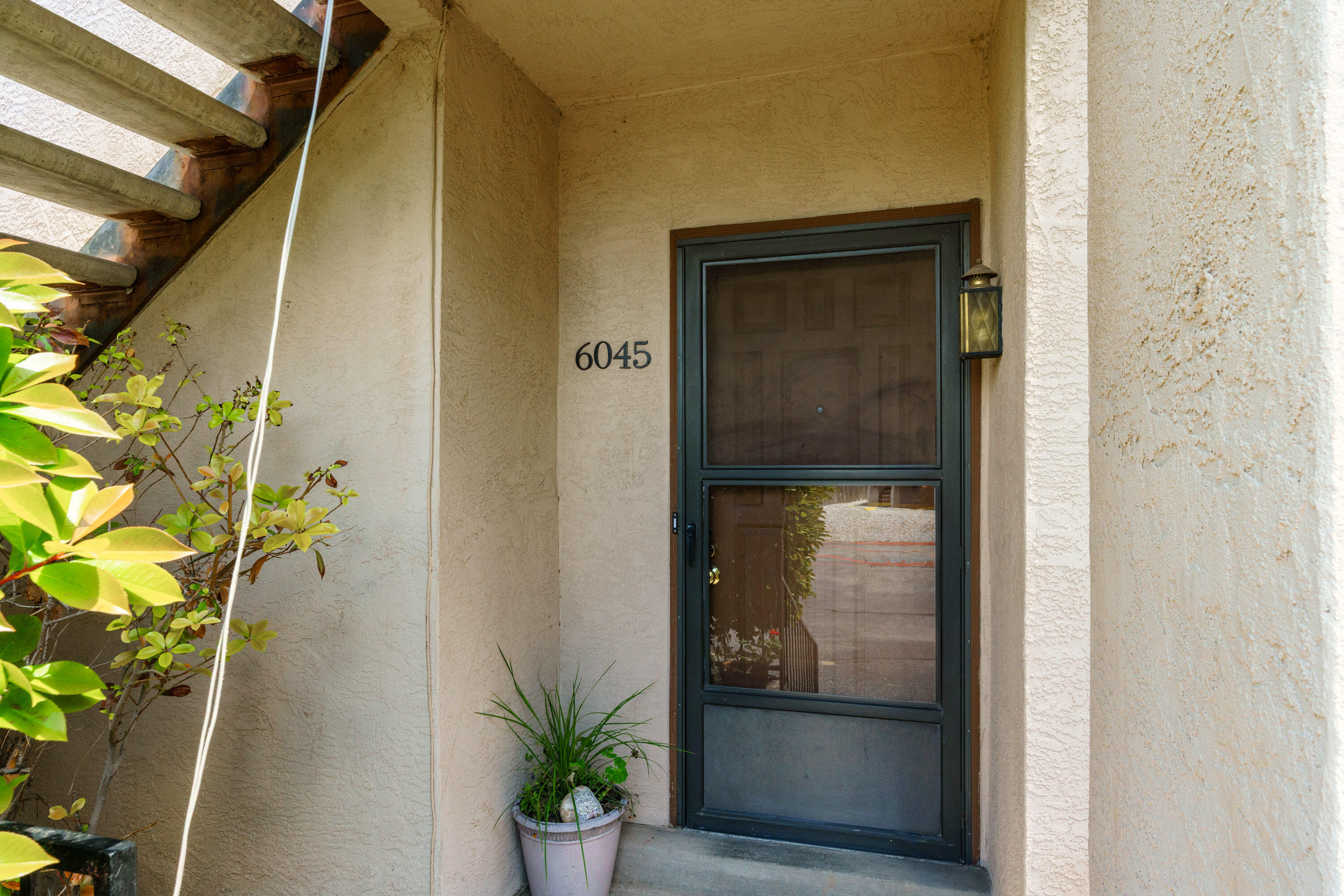 6045 Mckinney Drive, Albuquerque, New Mexico image 3