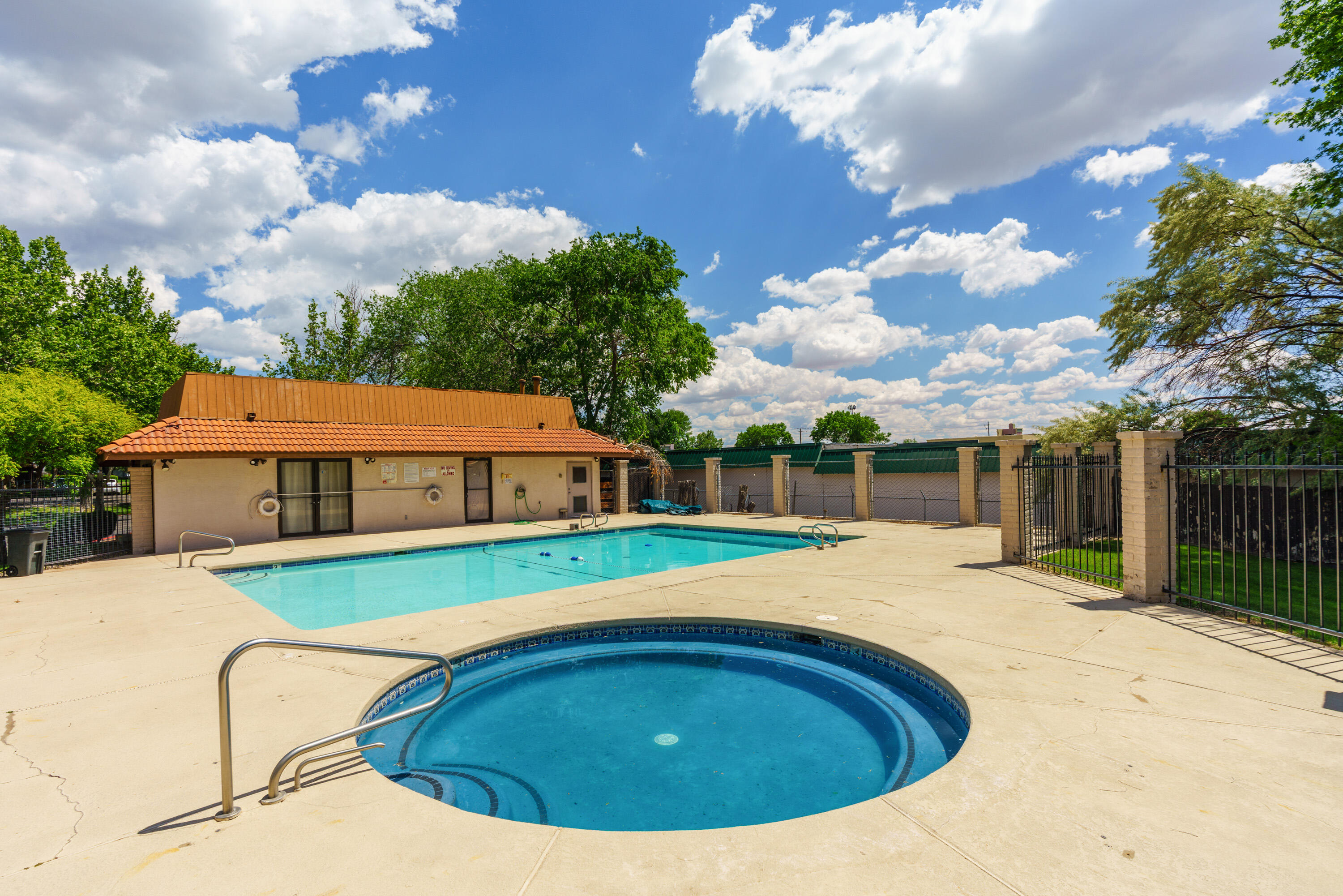 6045 Mckinney Drive, Albuquerque, New Mexico image 35