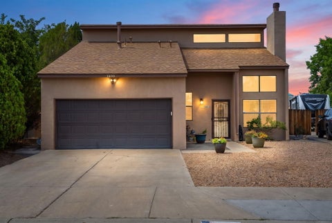 Photo of 5605 Wheelwright Avenue NW, Albuquerque, NM 87120 (MLS # 1106841)