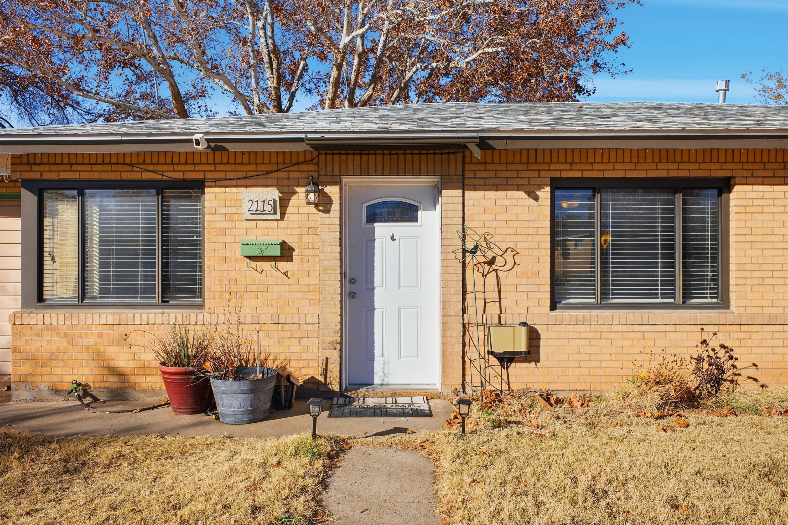 2115 Hendola Drive NE