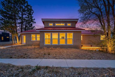 Photo of 72 Aspen Drive, Edgewood, NM 87015 (MLS # 1102130)