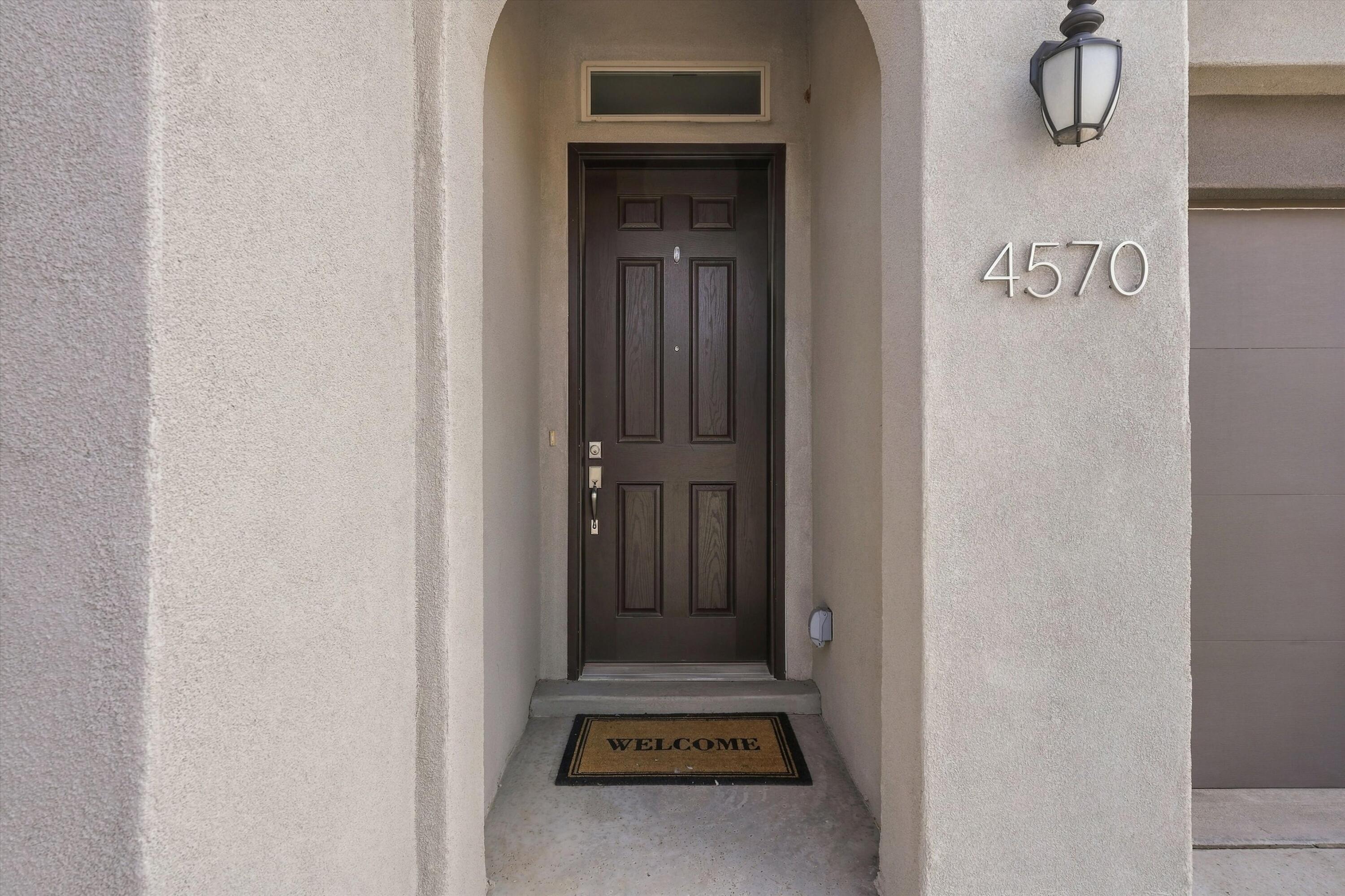 4570 Golden Eagle Loop NE